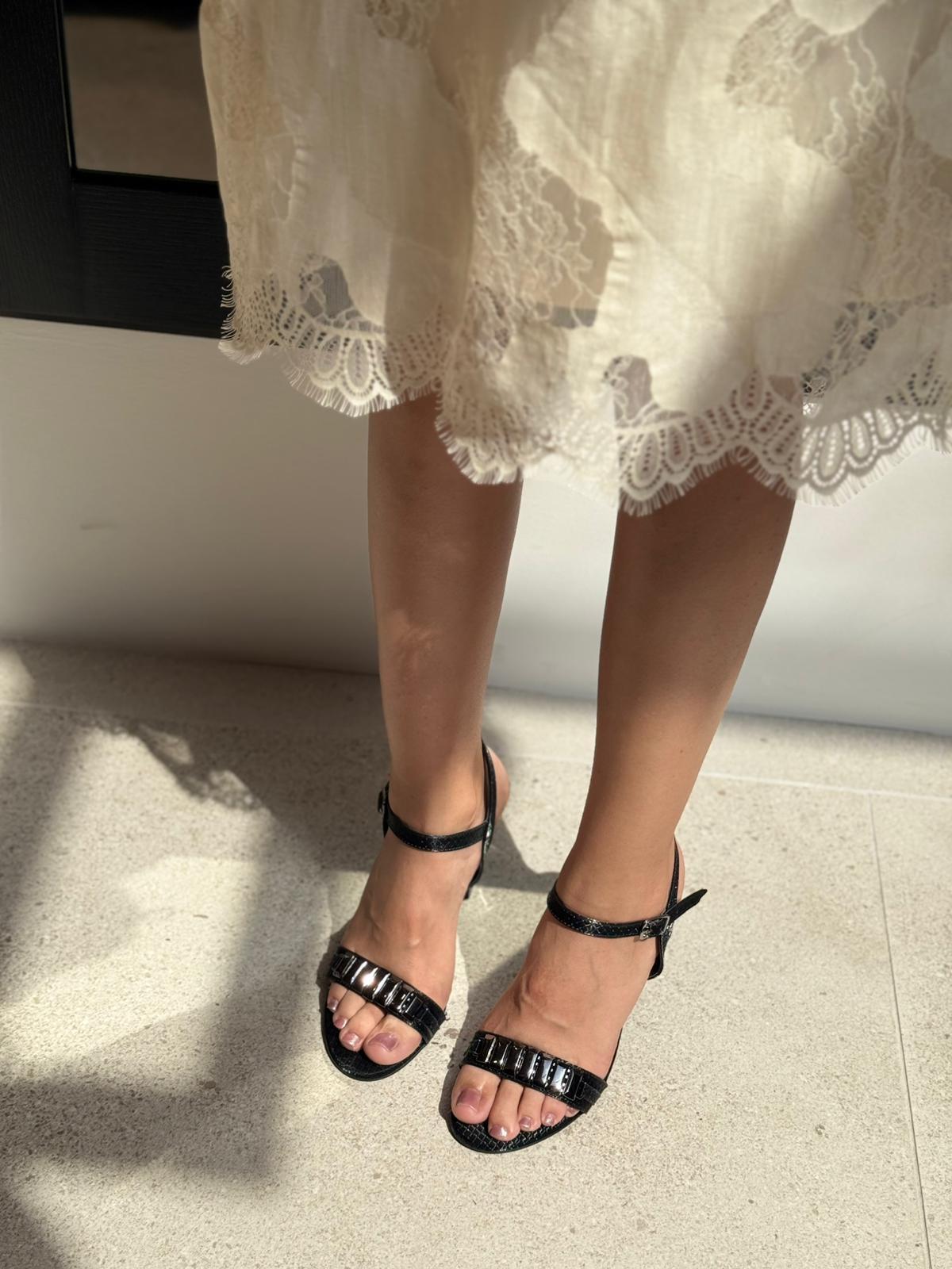 PM NİMYA K6008/1 36-40 TOPUKLU SANDALET