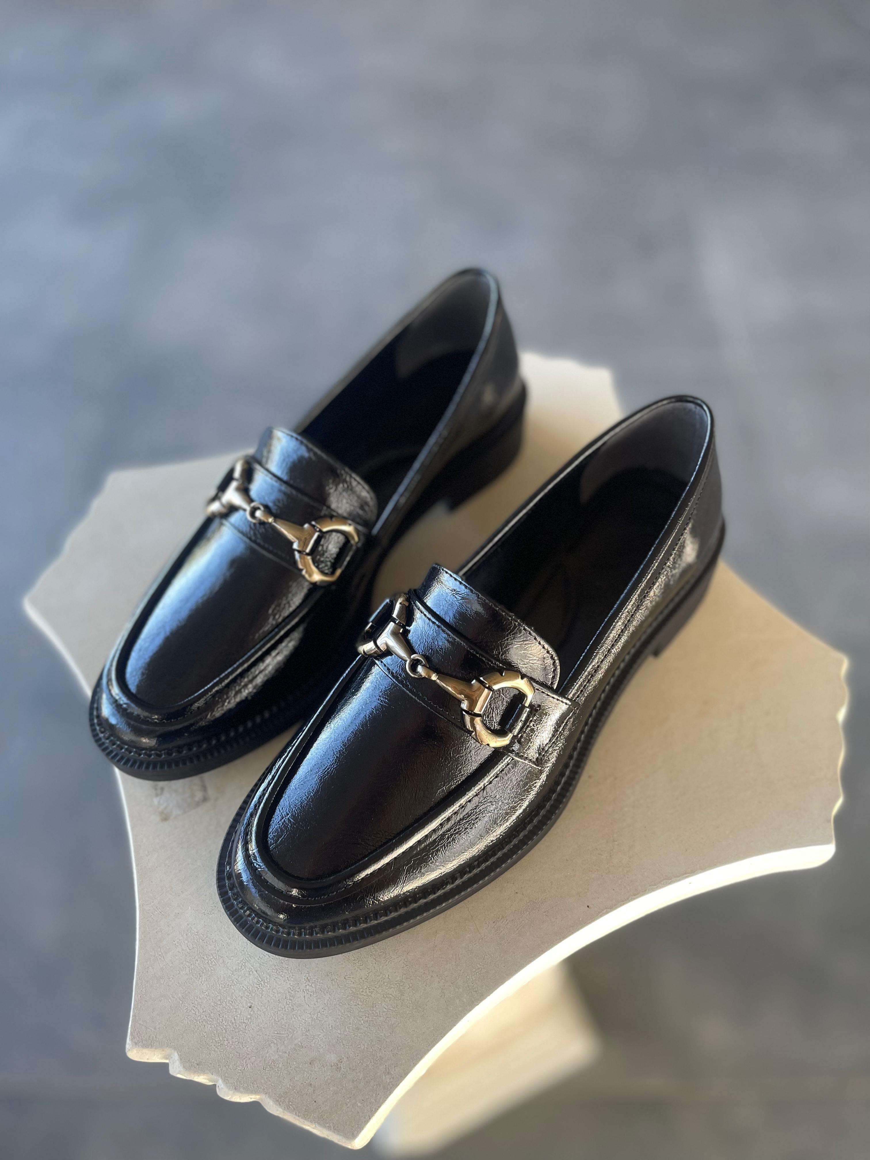 PM NOL K152 36-40 LOAFER