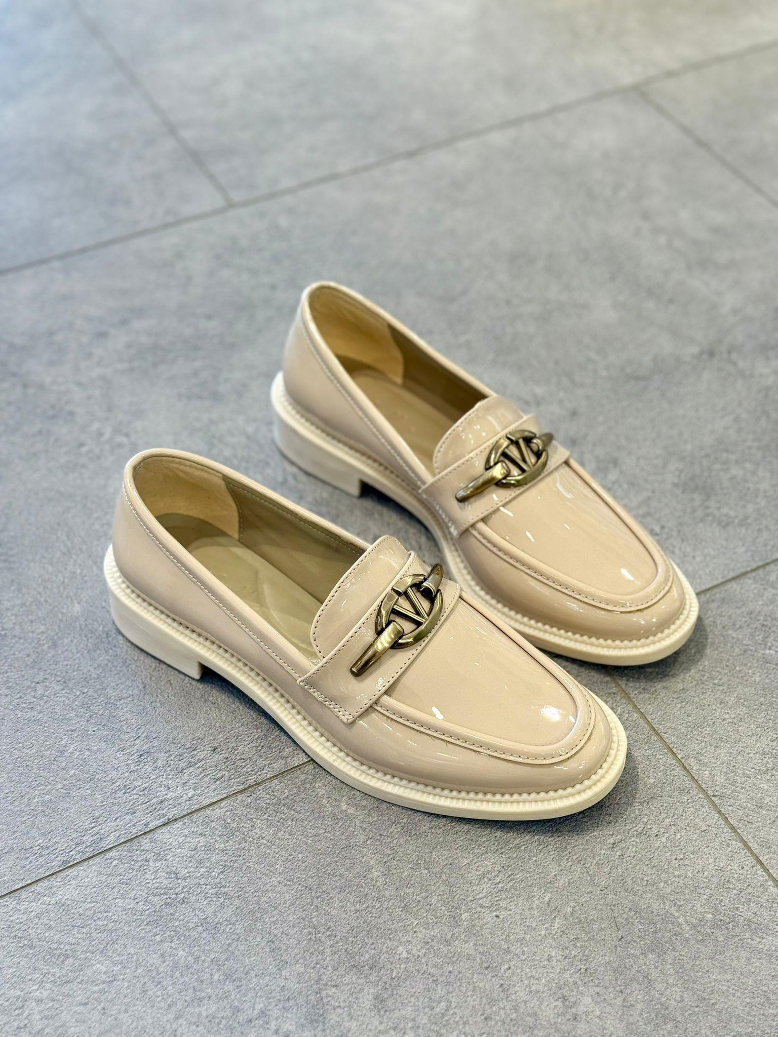 PM V K154/1 36-40 LOAFER