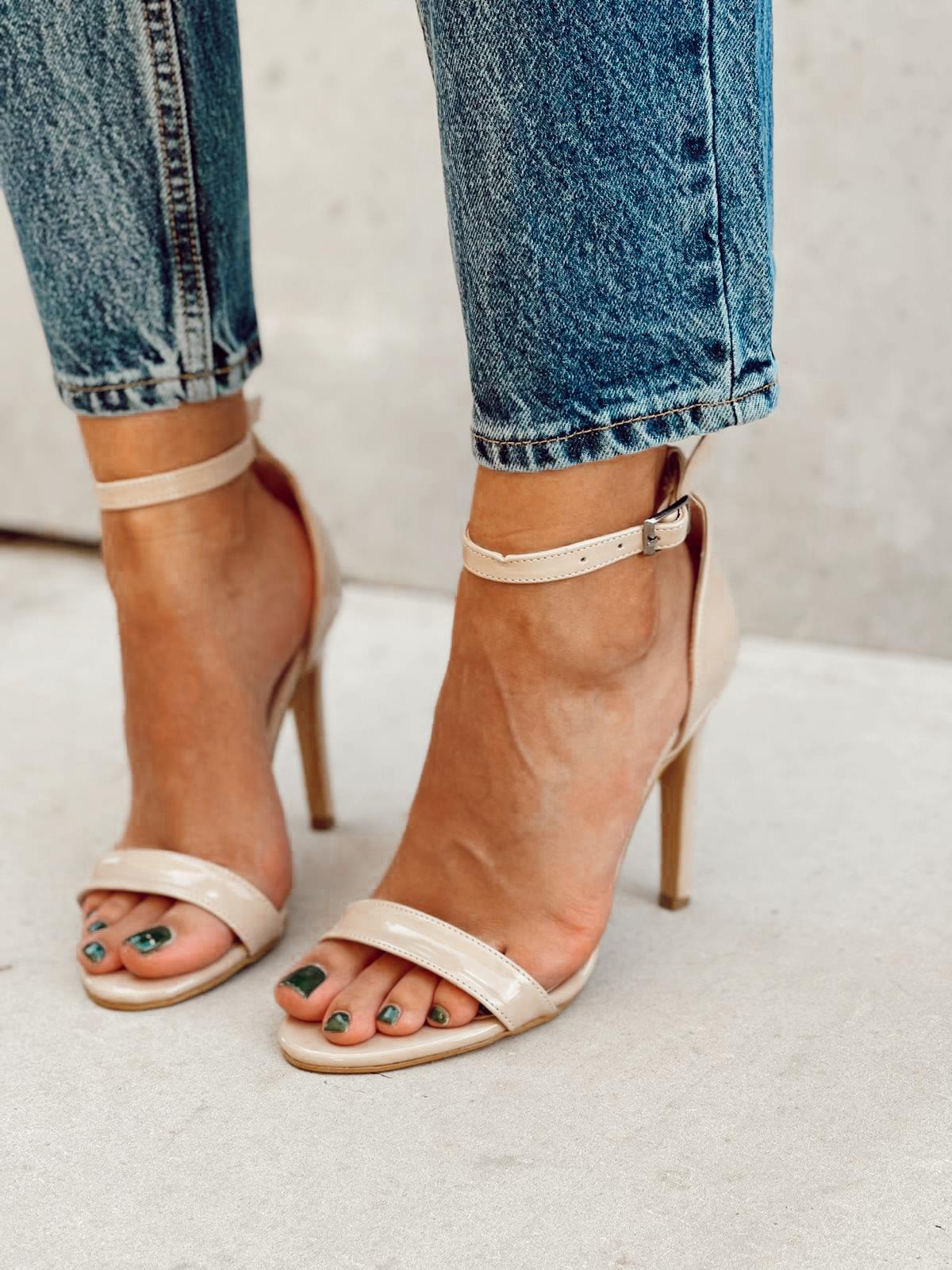 SB ELİZZE 36-40 TEK BANT TOPUKLU