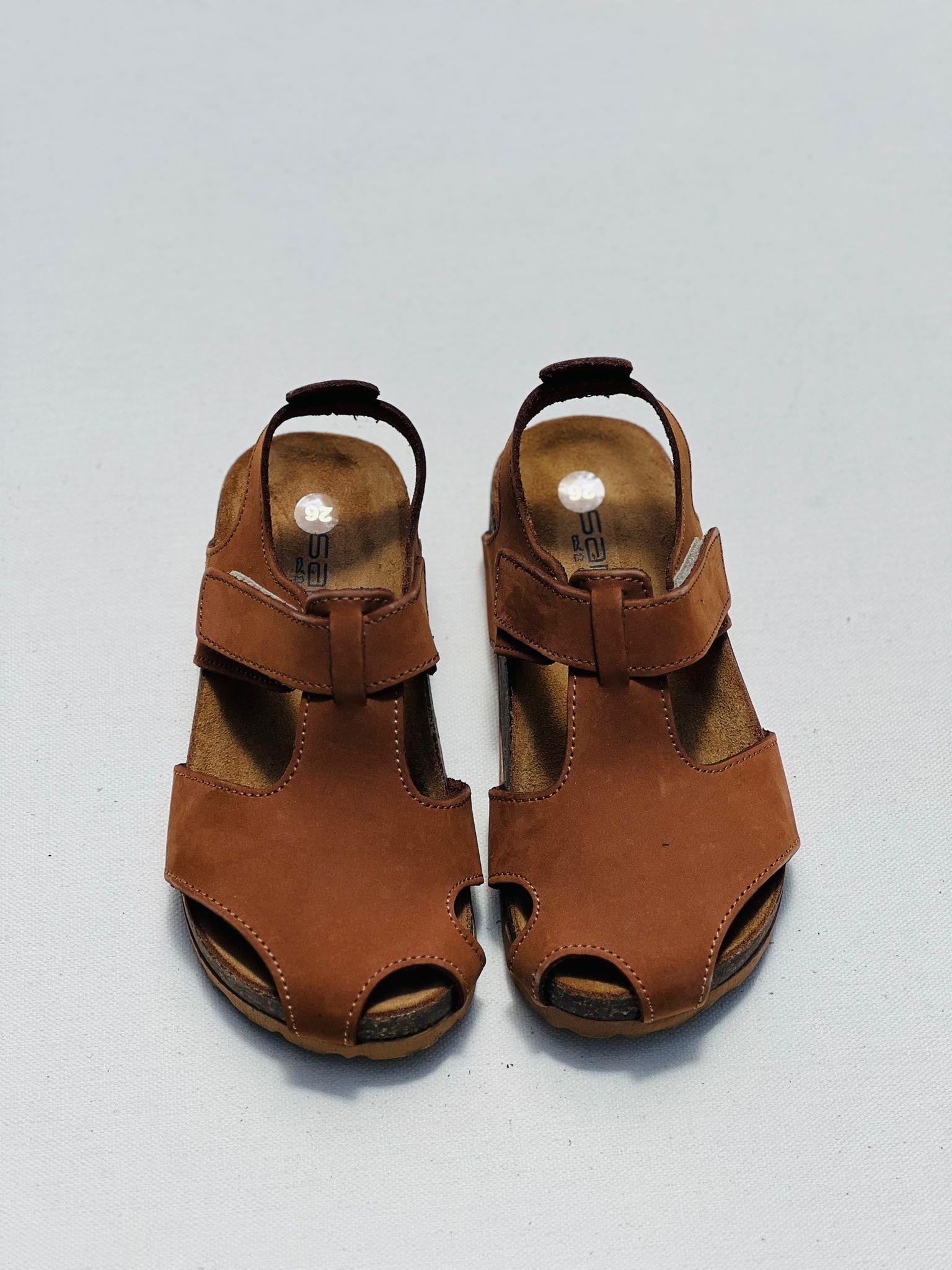 SN KAPYA 2001 21-36 HAKİKİ DERİ KAPALI SANDALET