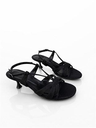 BH MARKO 36-40 TOPUKLU SANDALET