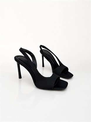 BH VALWA 36-40 TOPUKLU SANDALET