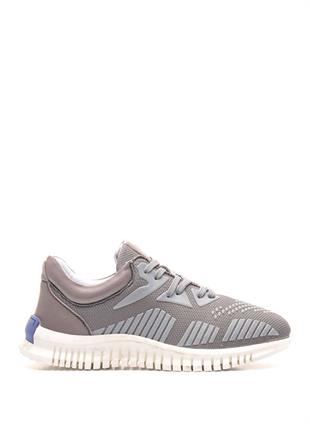 BUL 201513 KOMODOR SPOR