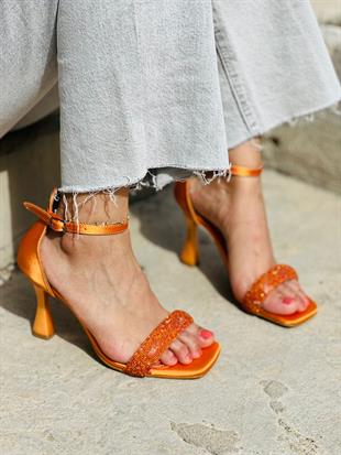 PM KOLOR K549 36-40 TAŞLI TOPUKLU SANDALET