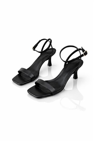 PM NİXİE K608 36-40 TOPUKLU SANDALET