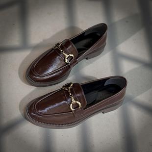 PM NOL K152 36-40 LOAFER