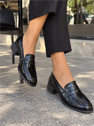 PM NOVVY K1066 36-40 LOAFER