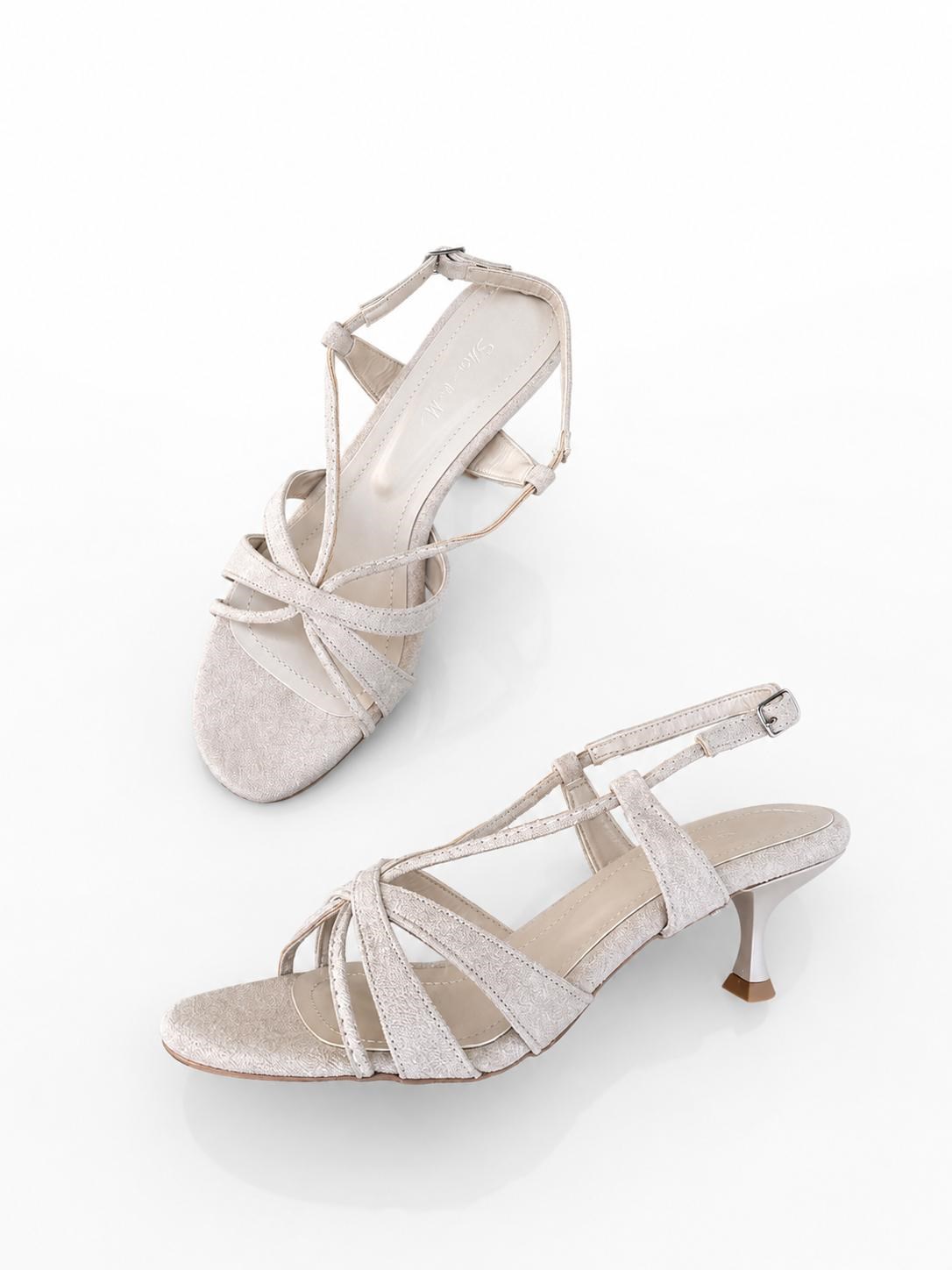 BH MARKO 36-40 TOPUKLU SANDALET