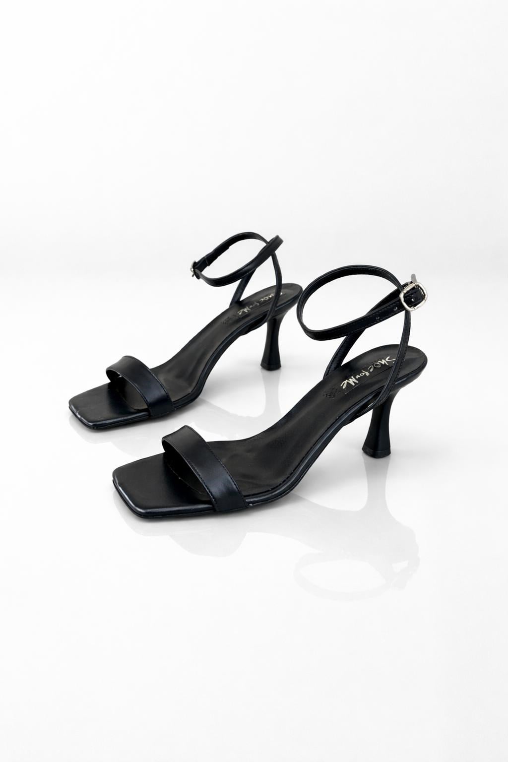 PM NİXİE K608 36-40 TOPUKLU SANDALET