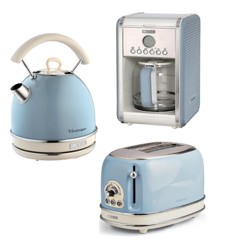 ARIETEAriete Vintage Mavi Filtre Kahve Makinesi, Su Isıtıcı Kettle Ve Ekmek Kızartma Makinesi00M134205AR000C015505AR056SIS014018