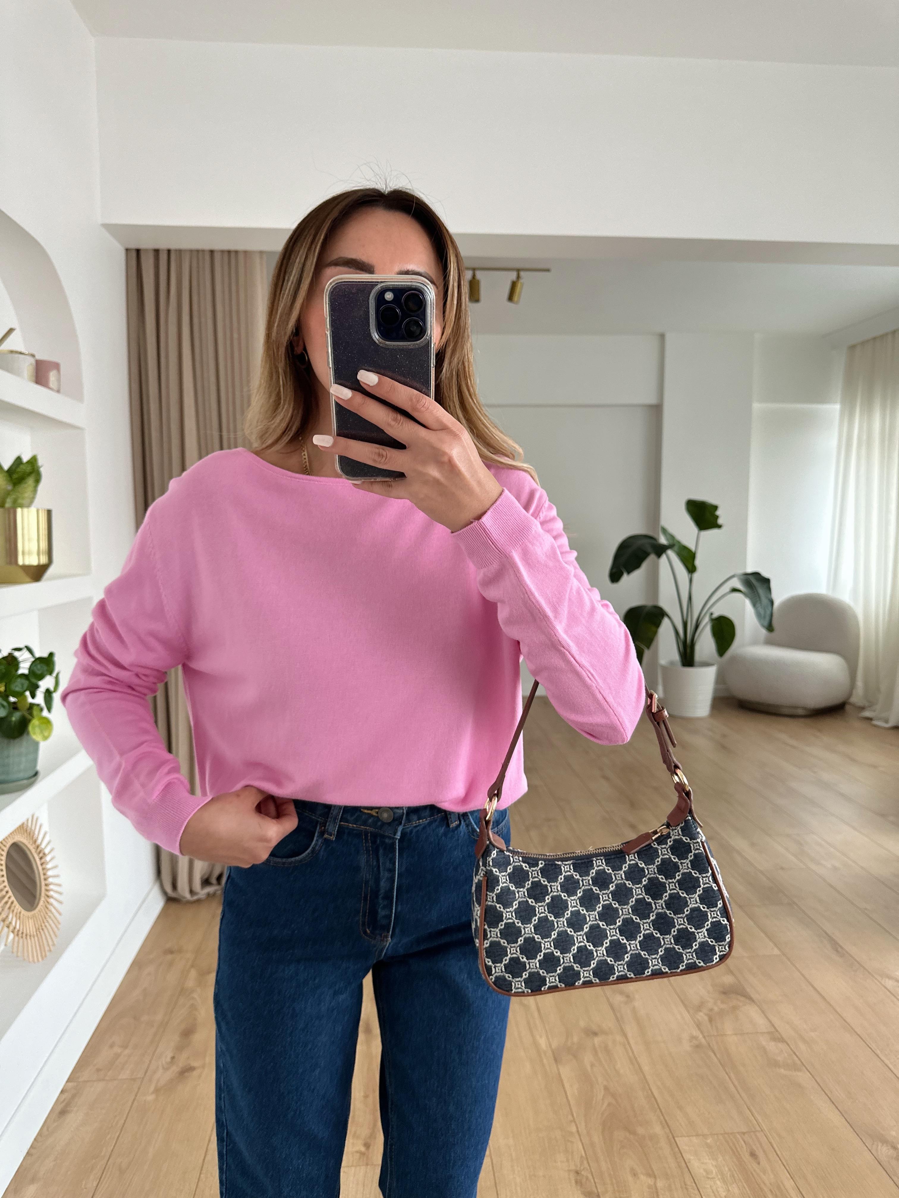 DİLVİN PEMBE KAYIK YAKA YIRTMAÇLI KAZAK