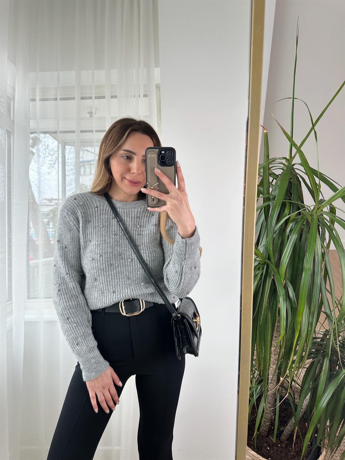 EMMA GRİ TAŞLI SIRTI AÇIK KAZAK