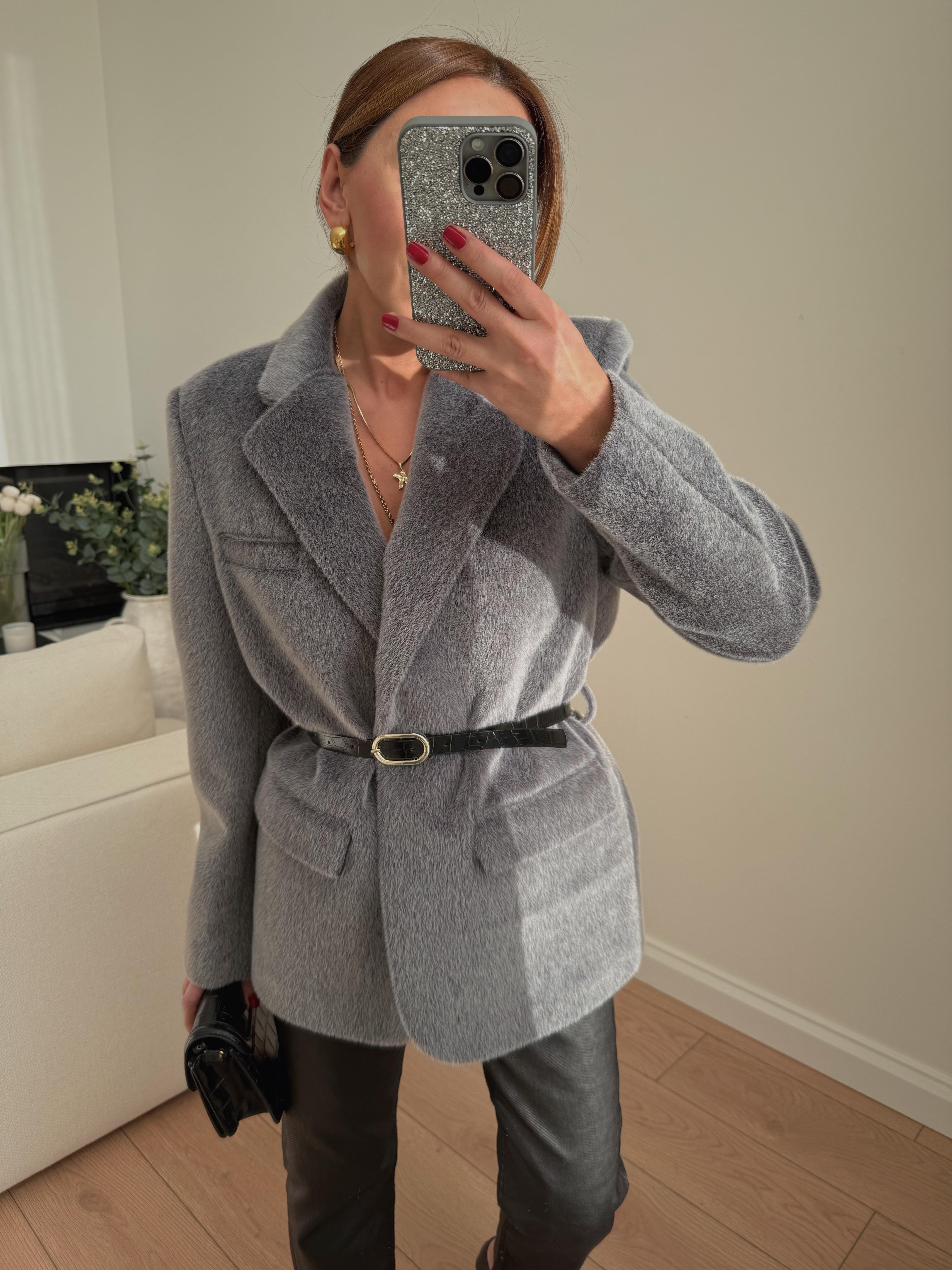 Kemerli Peluş Gri Blazer Ceket