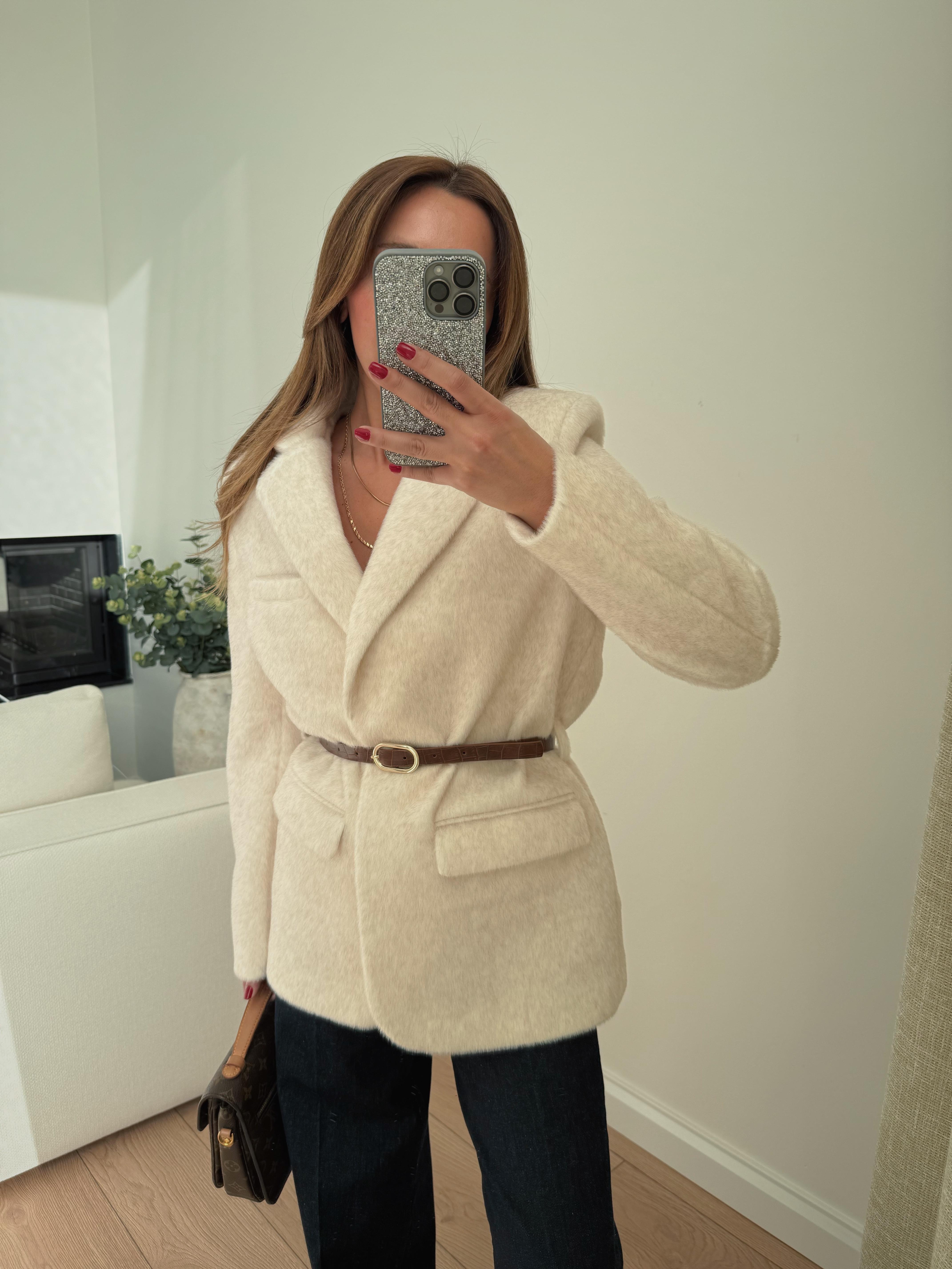 Kemerli Peluş Taş Blazer Ceket