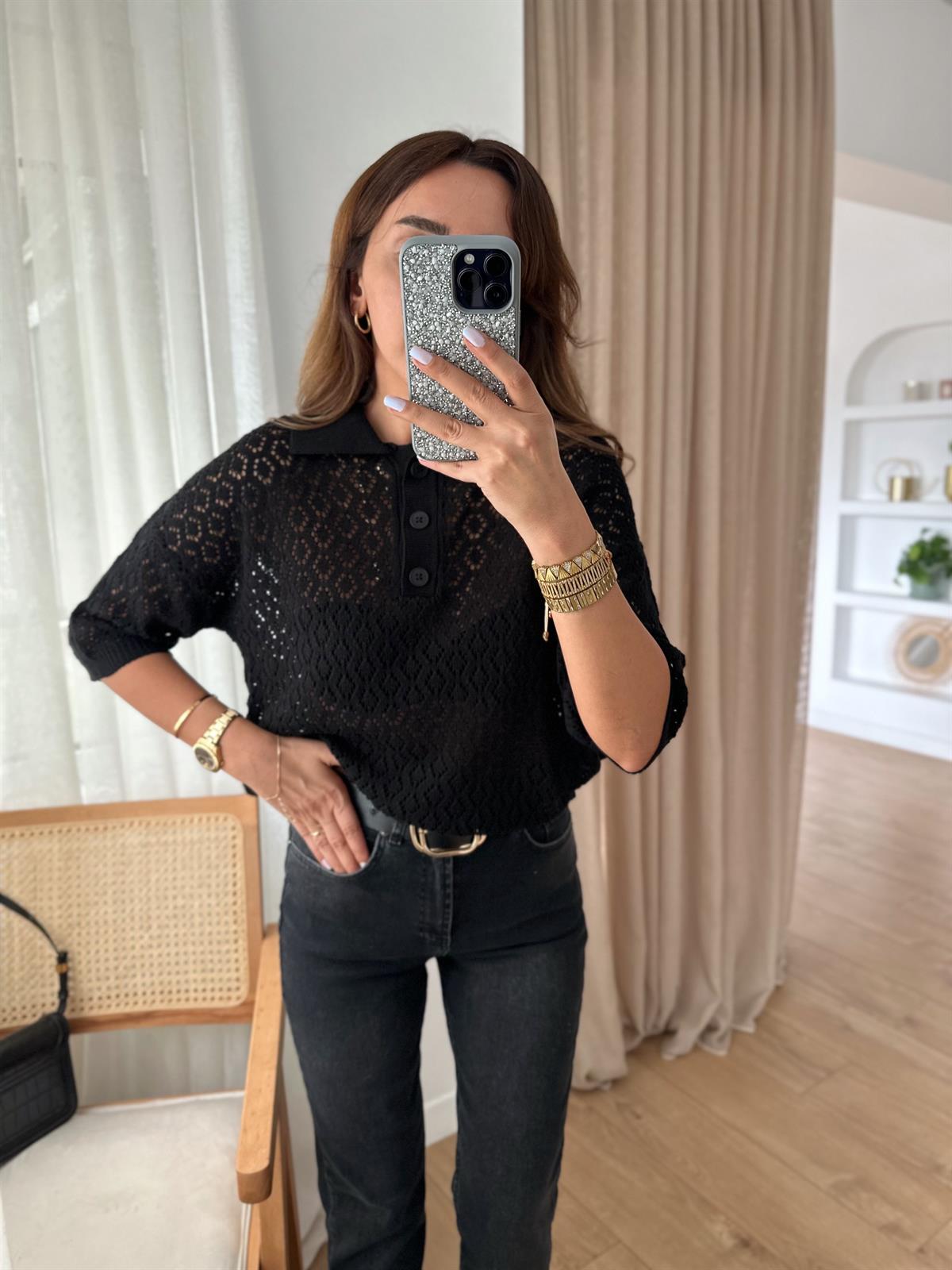 KISA KOLLU AJURLU DÜĞMELİ TRİKO