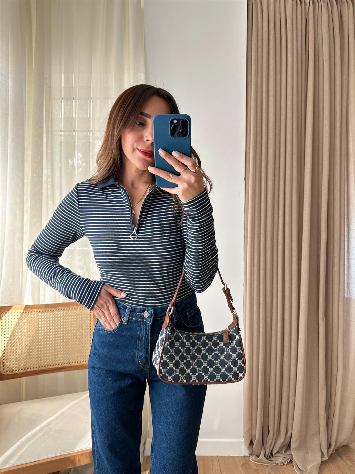 Lacivert Çizgili Fermuarlı Polo Yaka Bluz