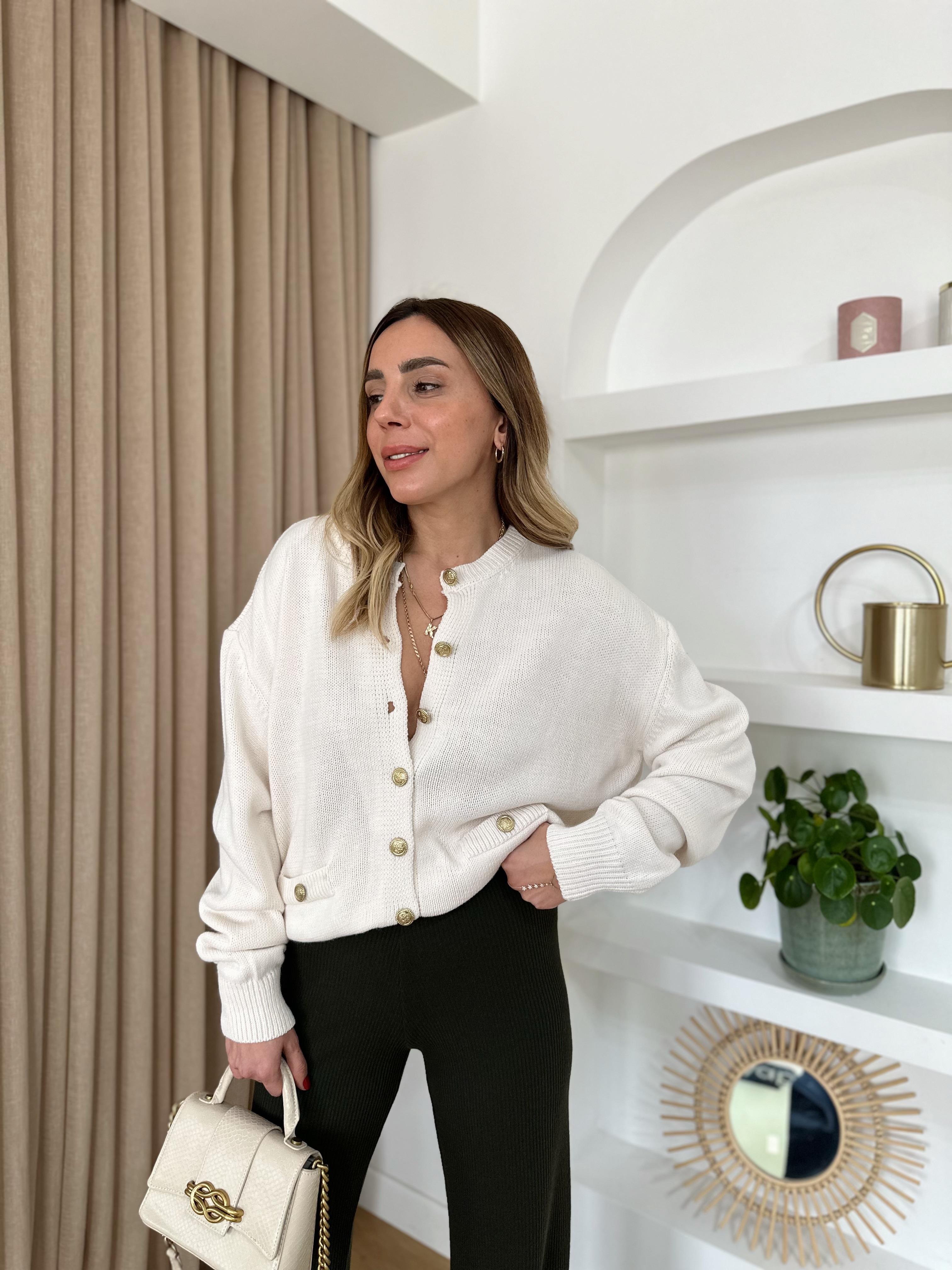 MD TAŞ RENGİ GOLD DÜĞMELİ HIRKA
