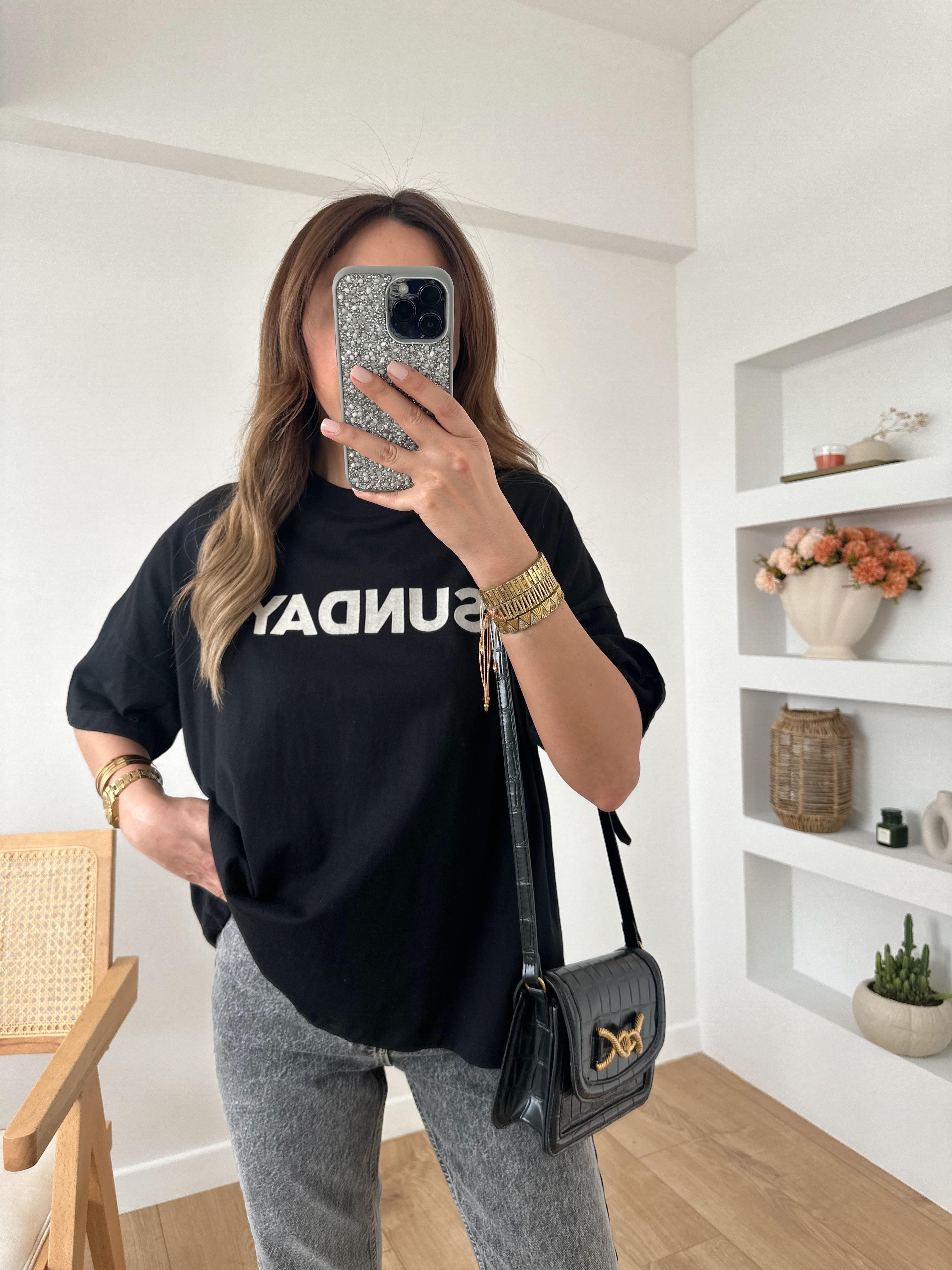 SUNDAY SİYAH OVERSIZE PAMUKLU TİŞÖRT