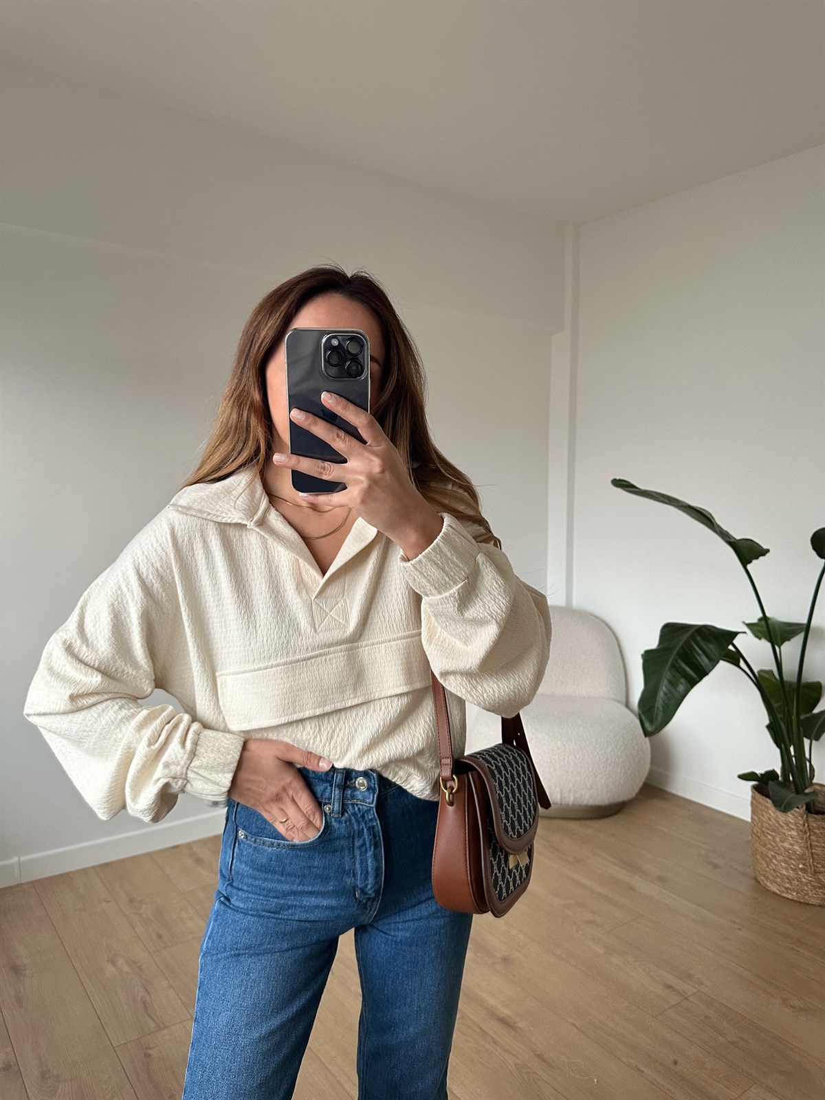 TAŞ ÖNÜ CEP DETAYLI İNCE SWEAT