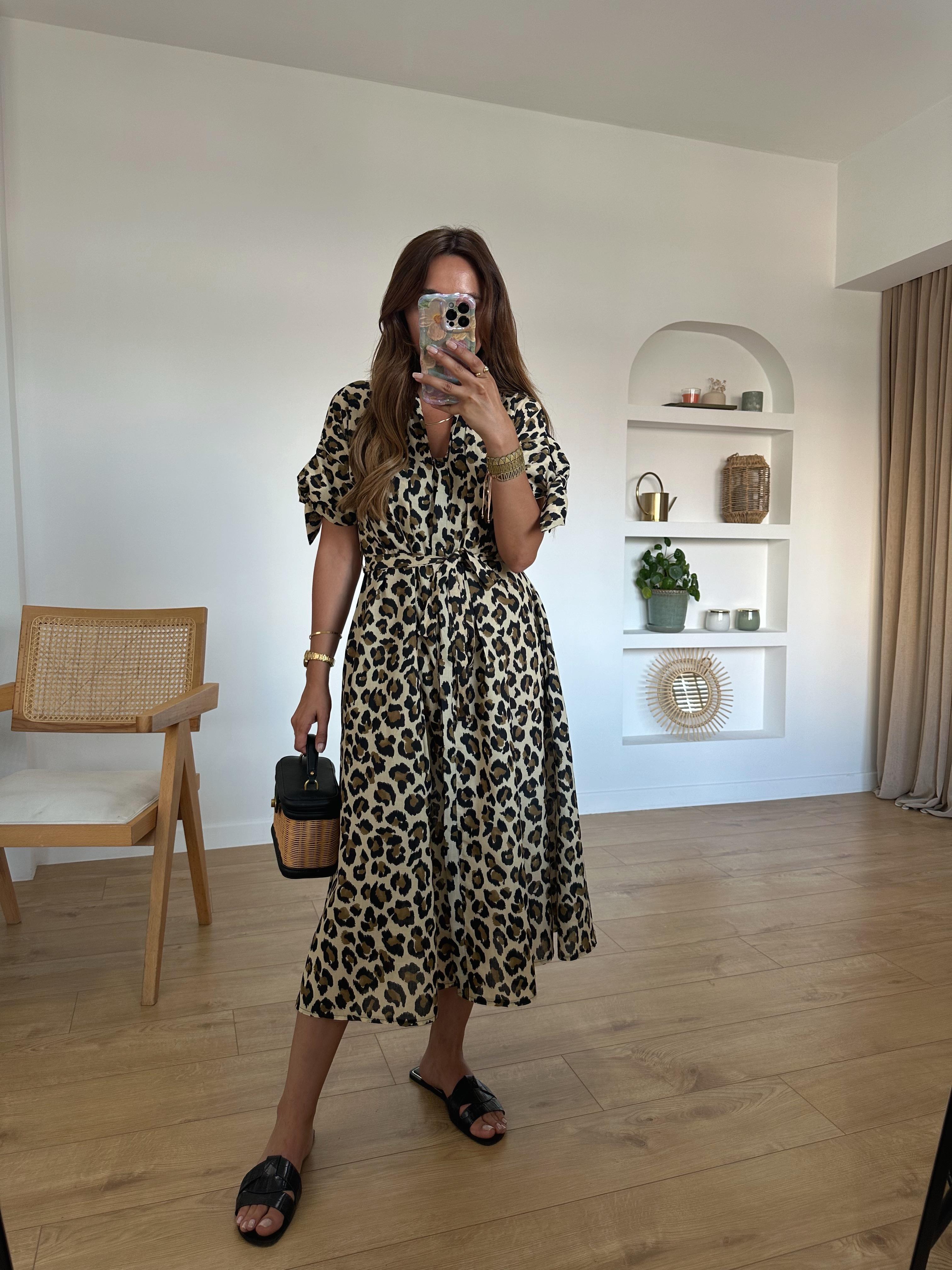 %100 PAMUK VUAL KUMAŞ BELİ KUŞAKLI LEOPAR ELBİSE