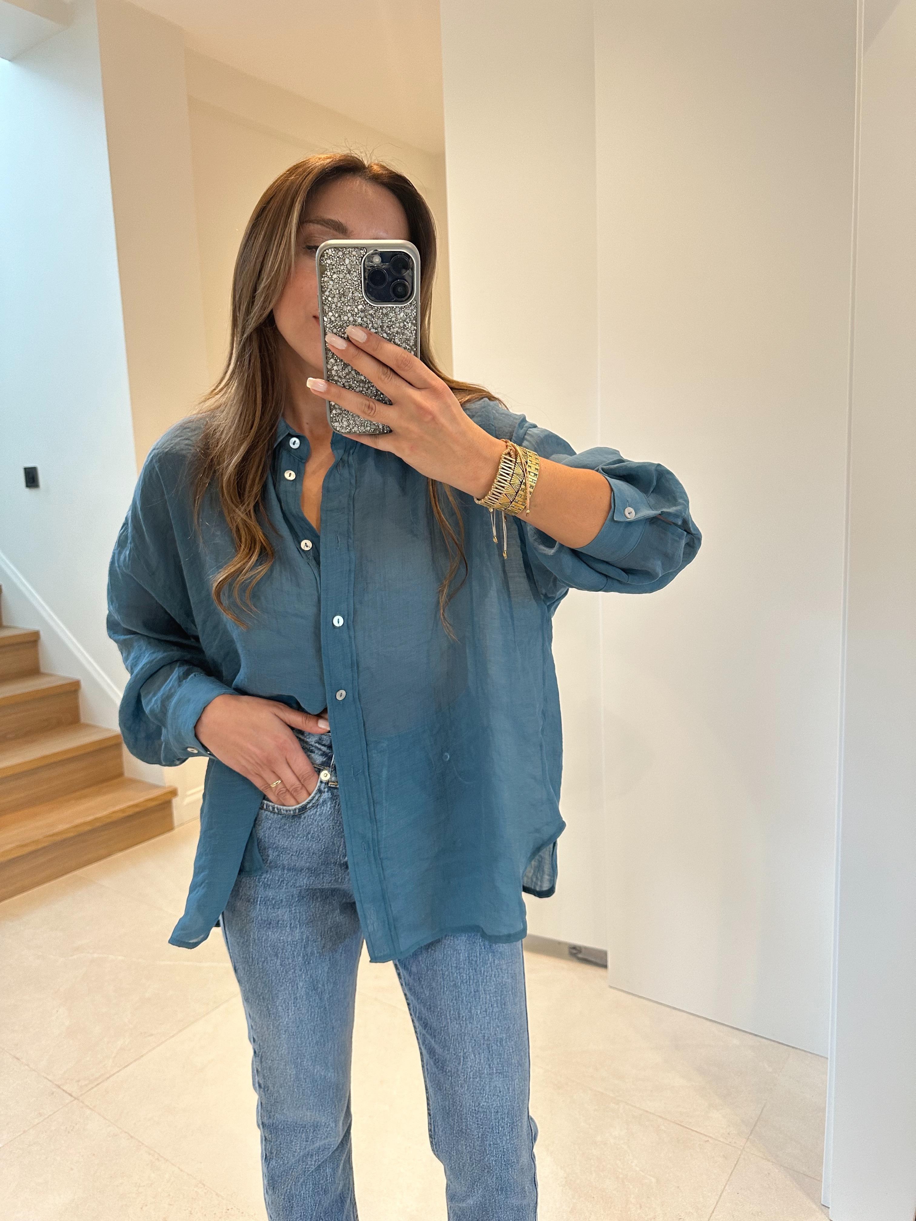 4924 Mavi Oversize İpeksi Gömlek
