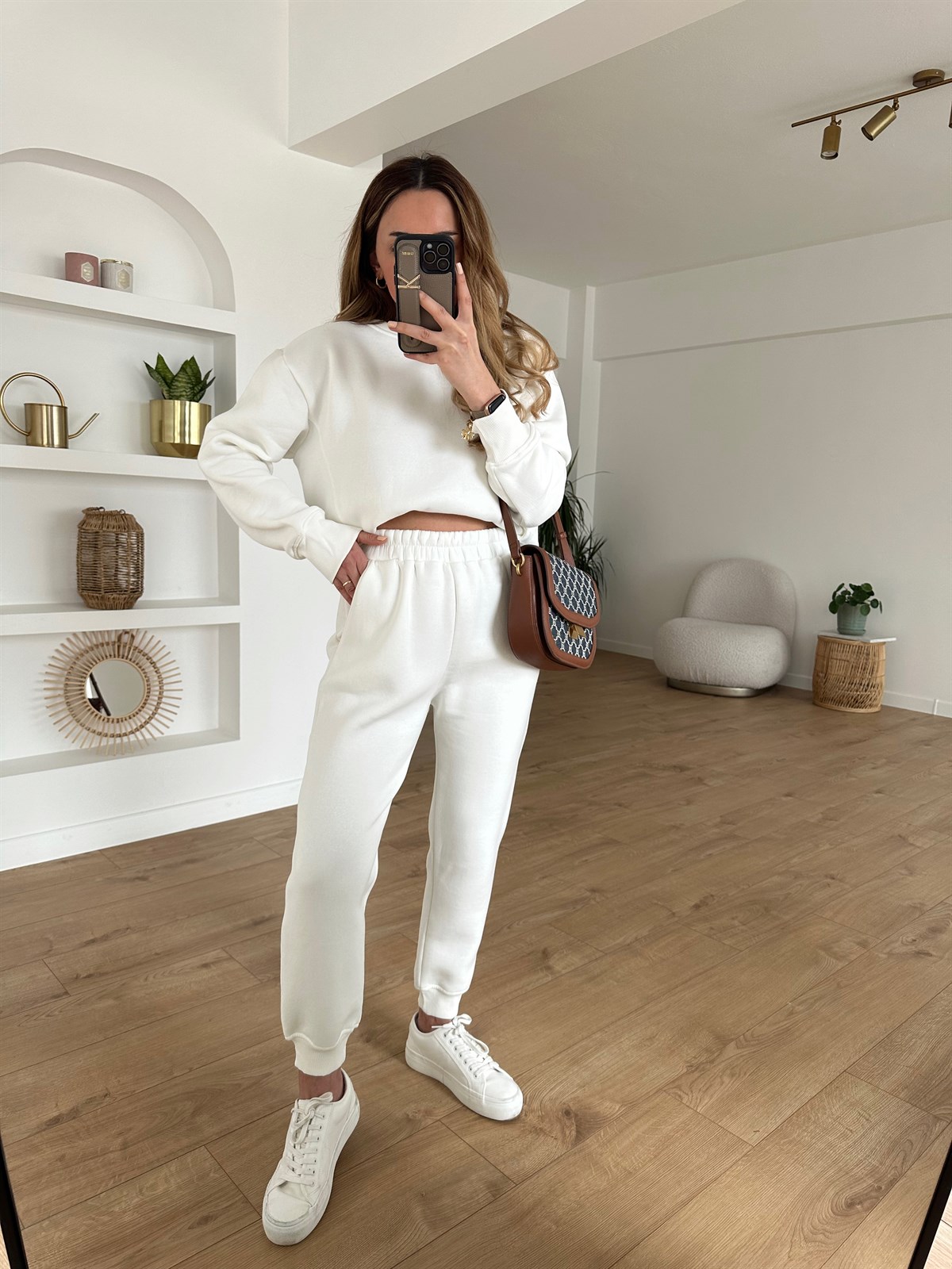 BEYAZ 3 İPLİK KALIN EŞOFMAN TAKIMI