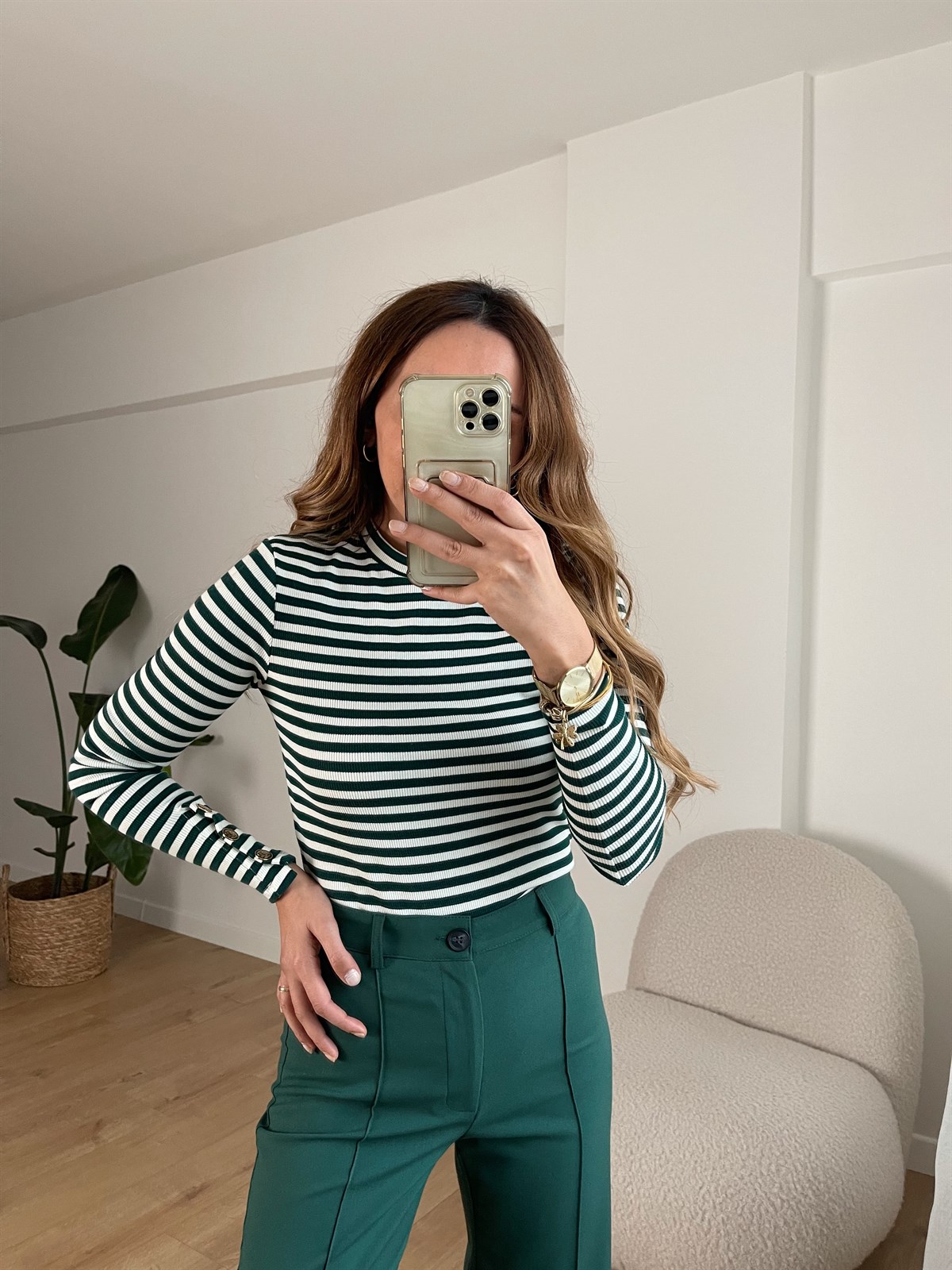 Çizgili Düğme Detaylı Bluz · 3