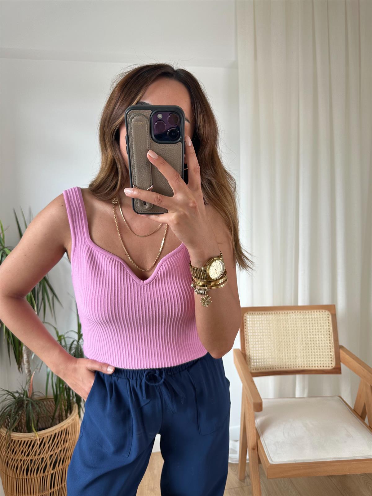 DİLVİN PEMBE DAMLA YAKA TRİKO BLUZ