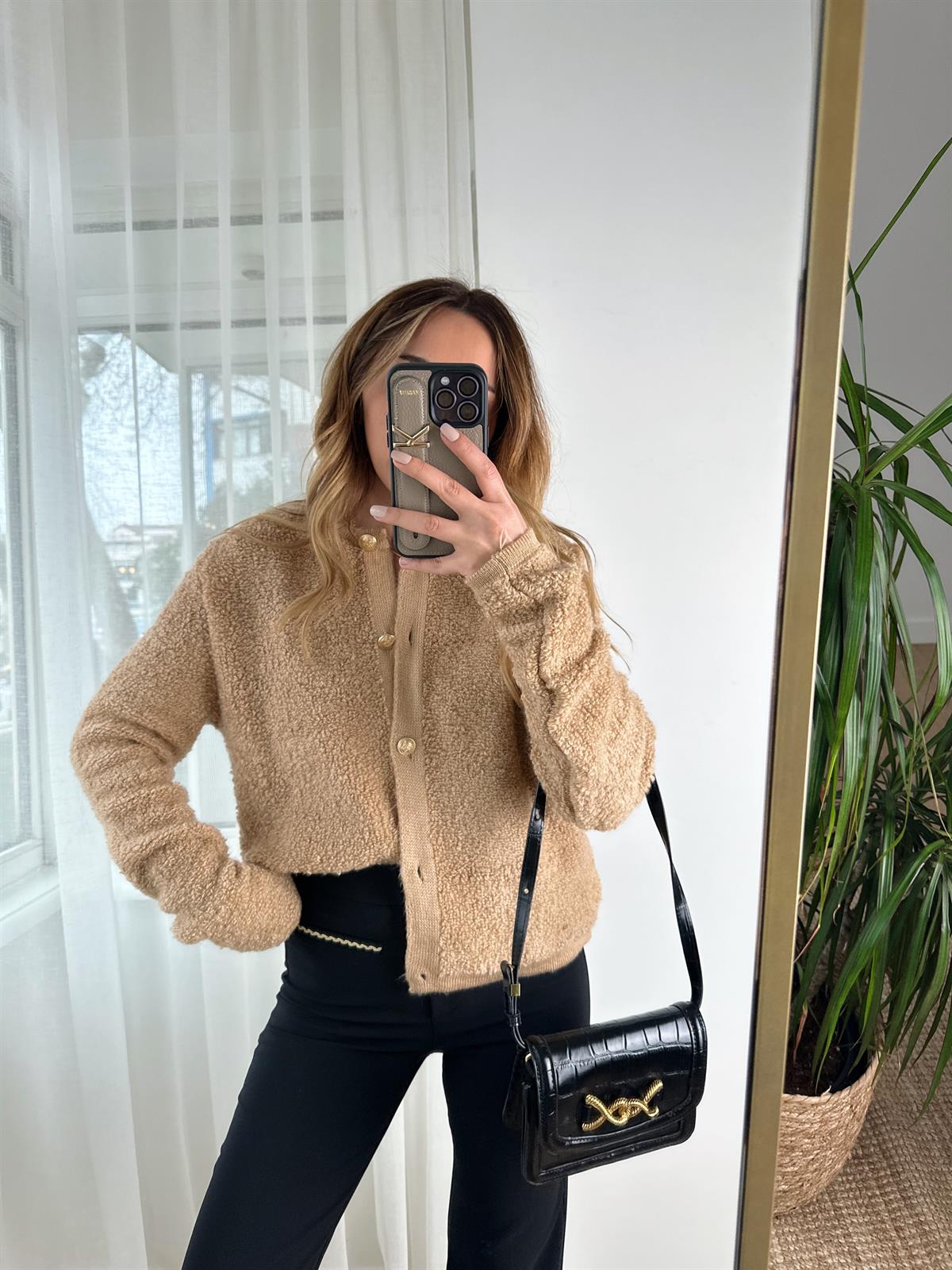 GOLD DÜĞMELİ TABA TEDDY HIRKA
