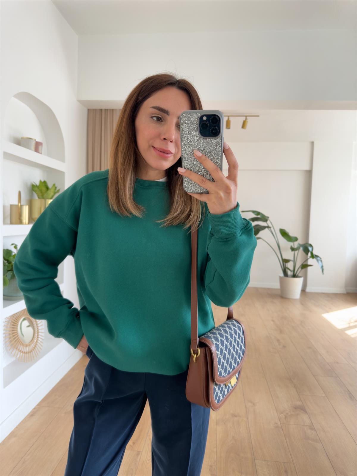 KAREN ZÜMRÜT YEŞİLİ ŞARDONLU OVERSIZE SWEAT
