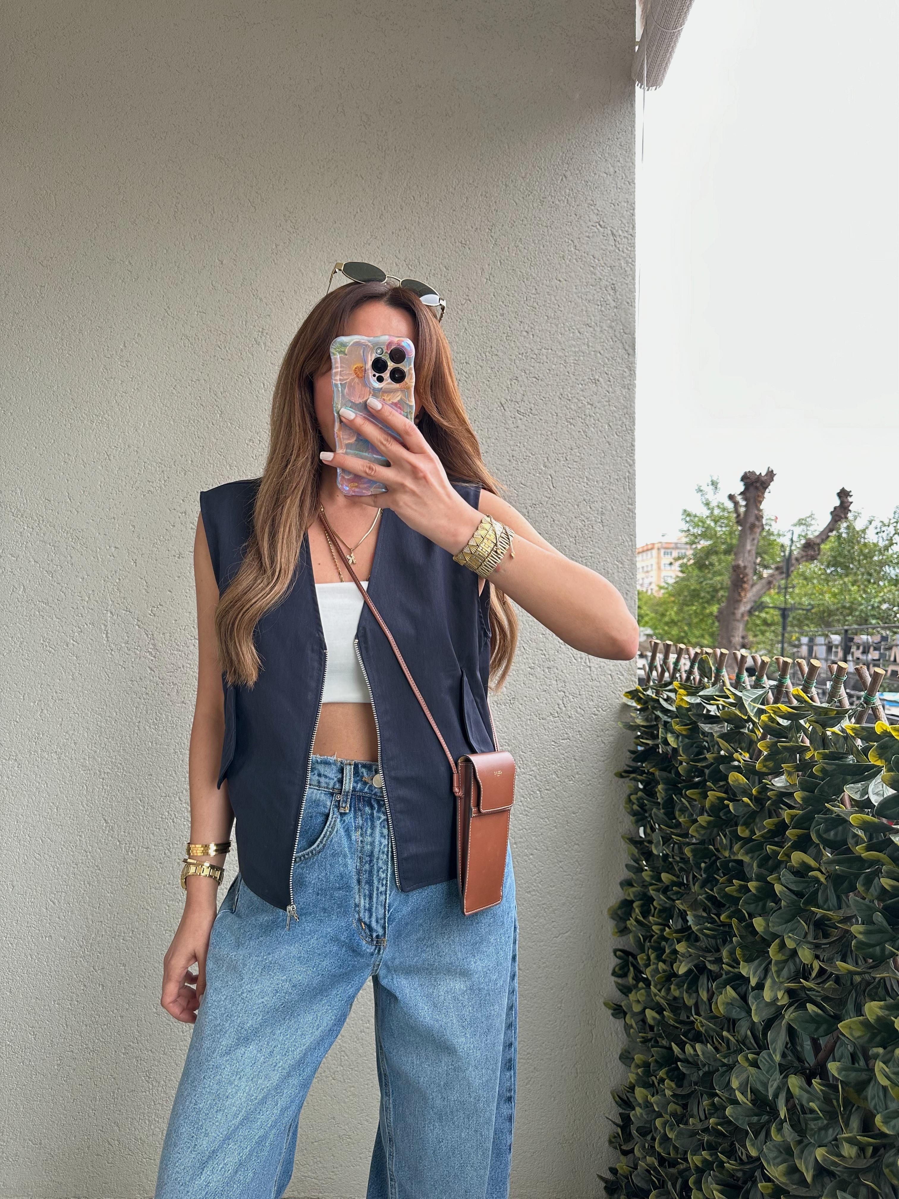 LACİVERT ASTARLI CEPLİ FERMUARLI YELEK 