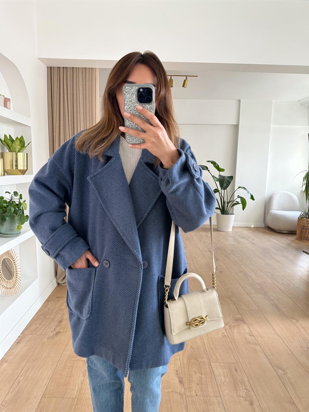 LACİVERT ASTARLI DÜŞÜK OMUZ OVERSIZE KABAN 