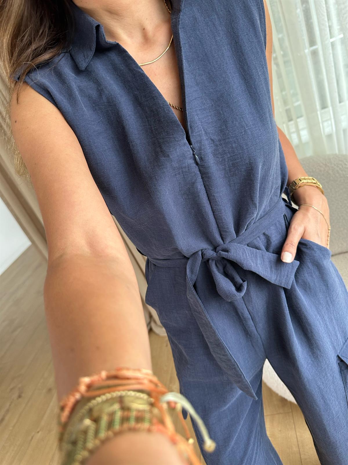 Lacivert Kuşaklı Tensel Tulum · 3