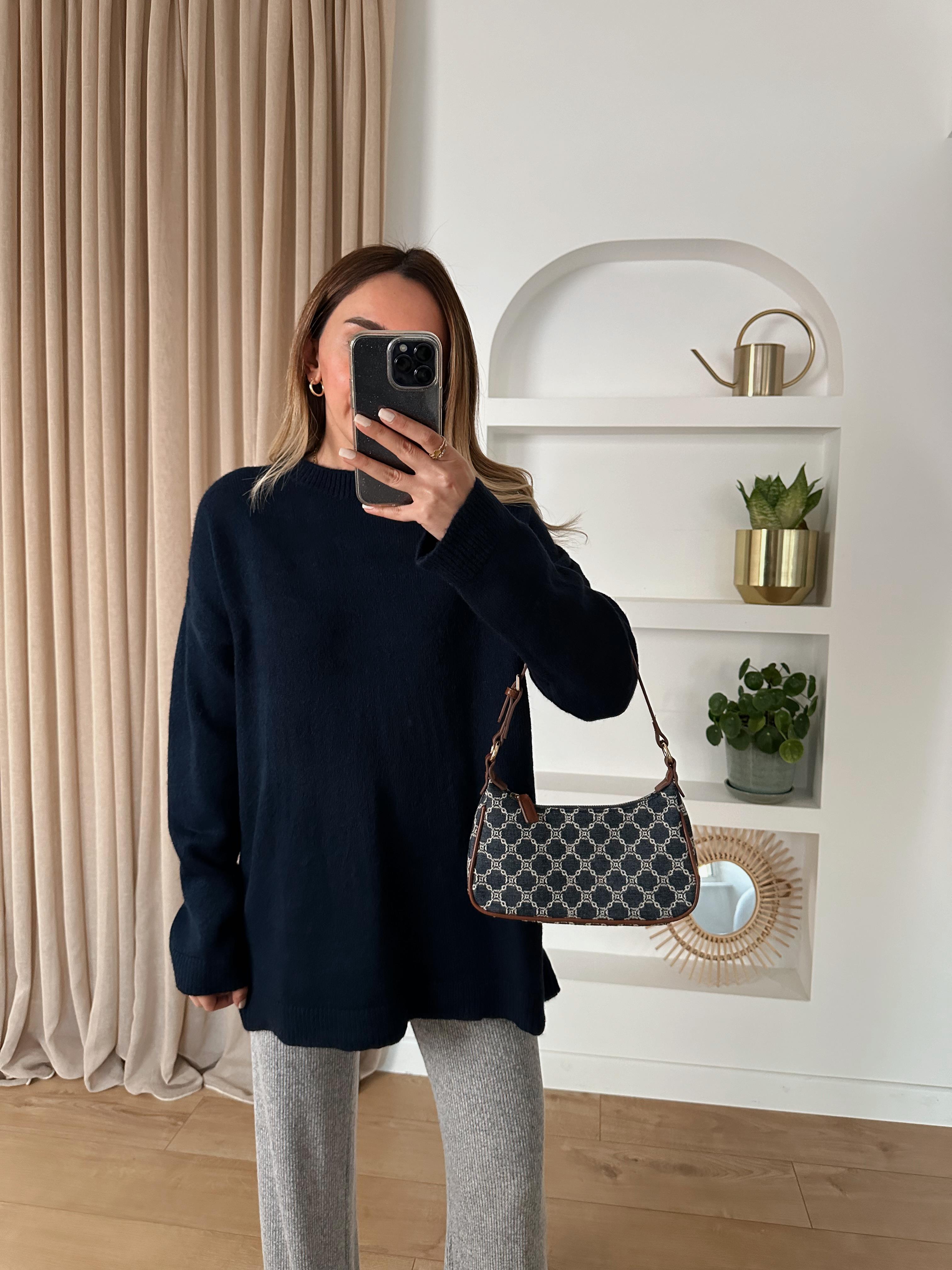 LACİVERT OVERSIZE BASIC KAZAK