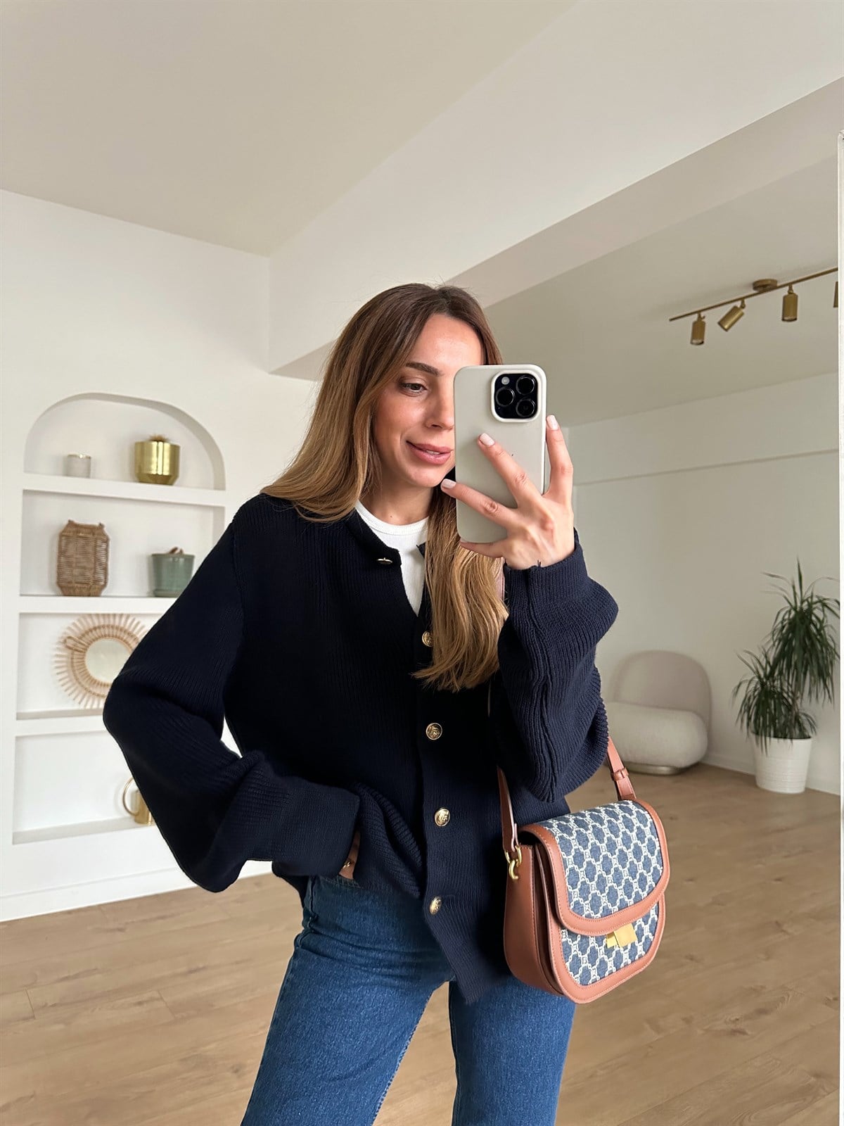 LACİVERT VATKALI TRİKO HIRKA