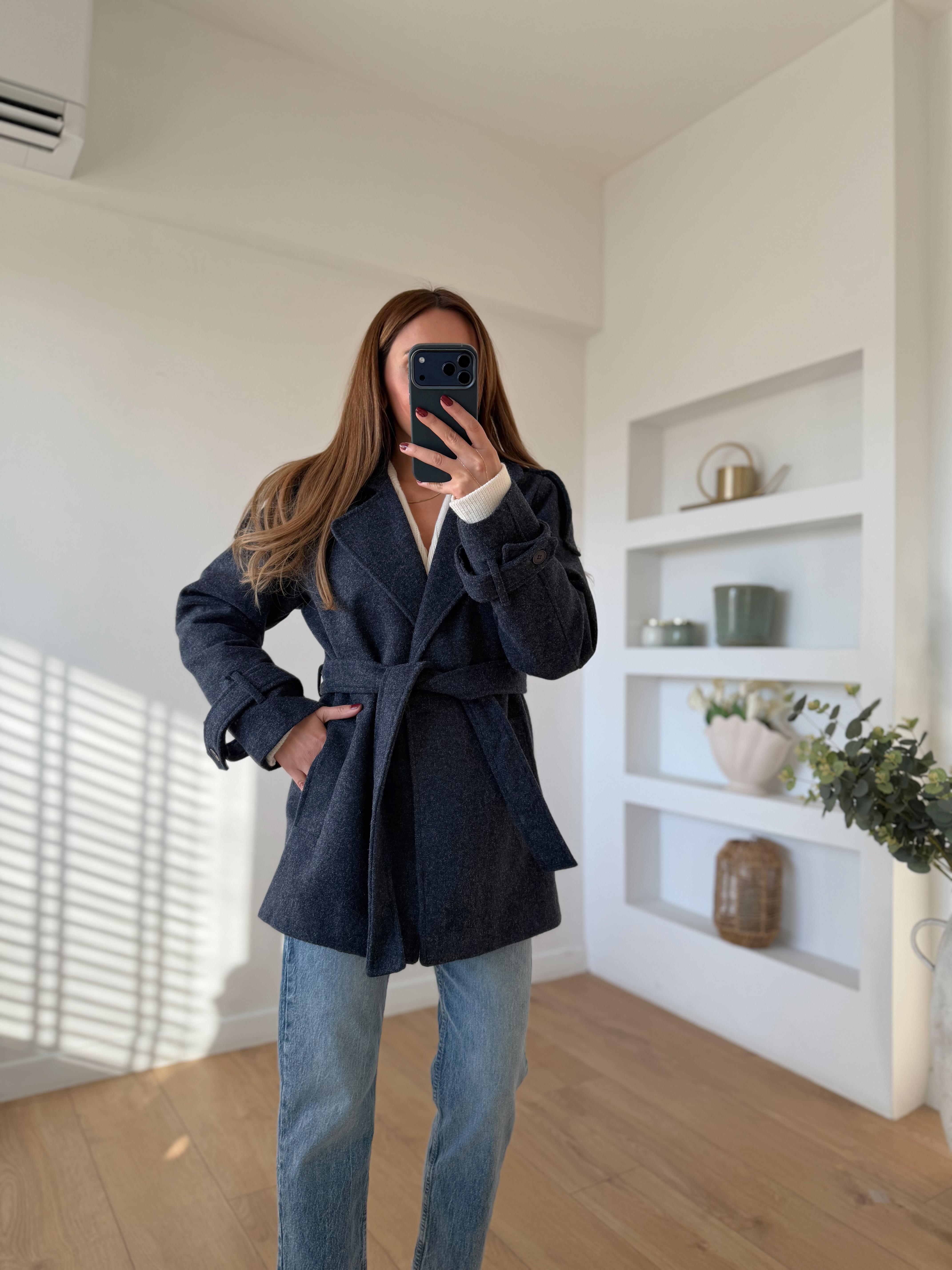 Low 0556 Lacivert Kaşe Kaban