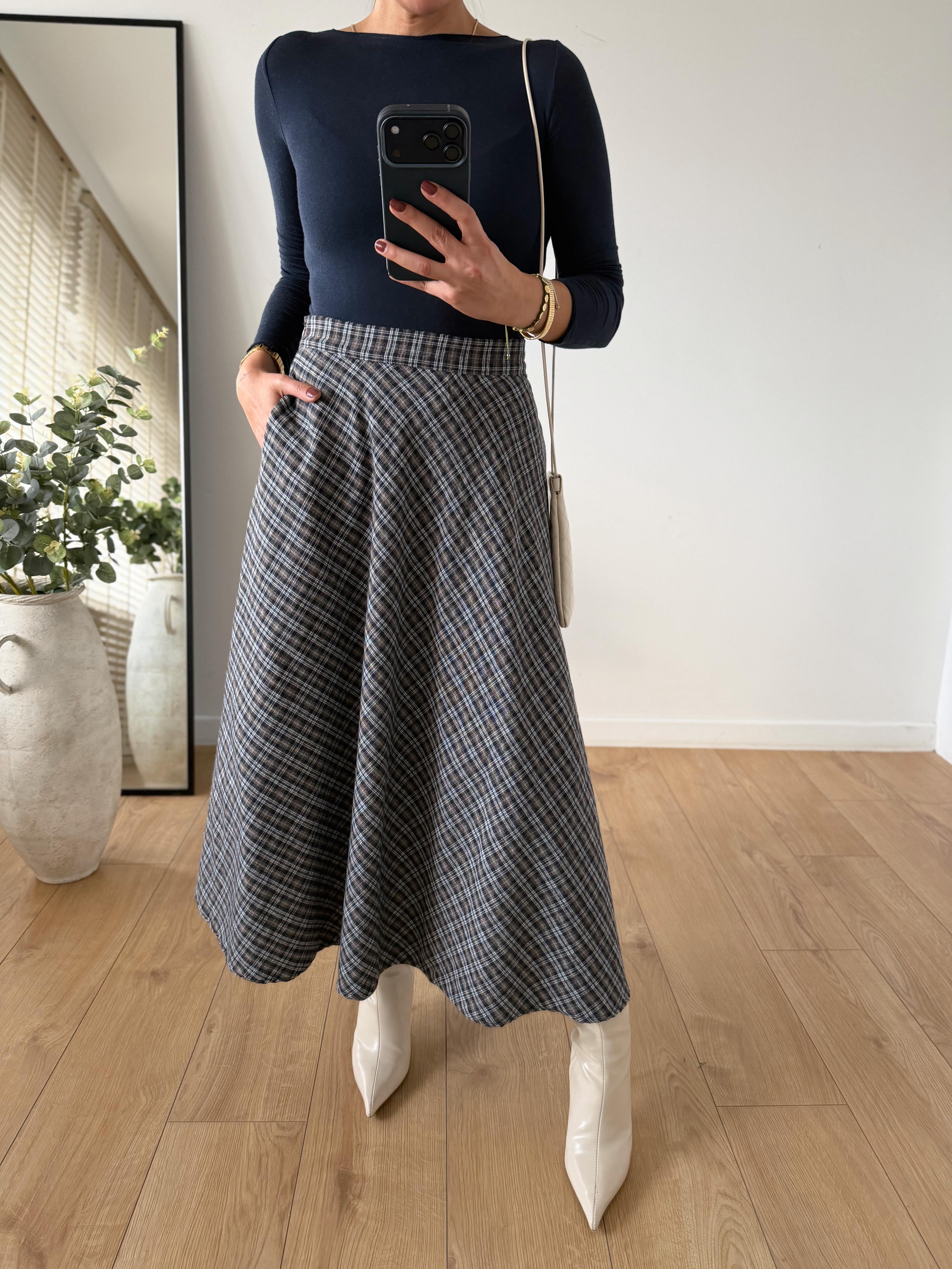 Low 4086 Lacivert Ekose Etek