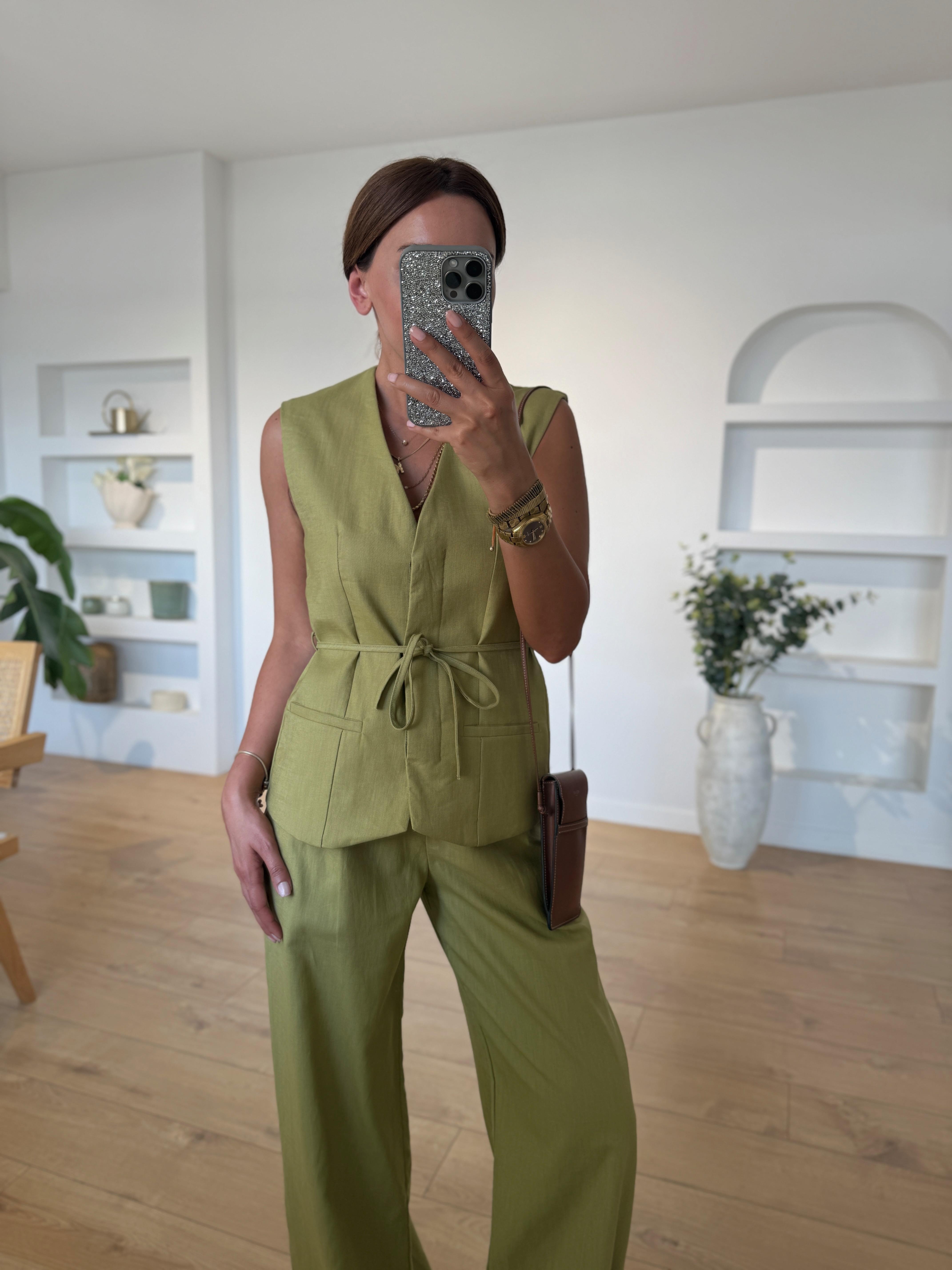 Low 7230 Fıstık Yeşili Keten Yelek Pantolon Takım