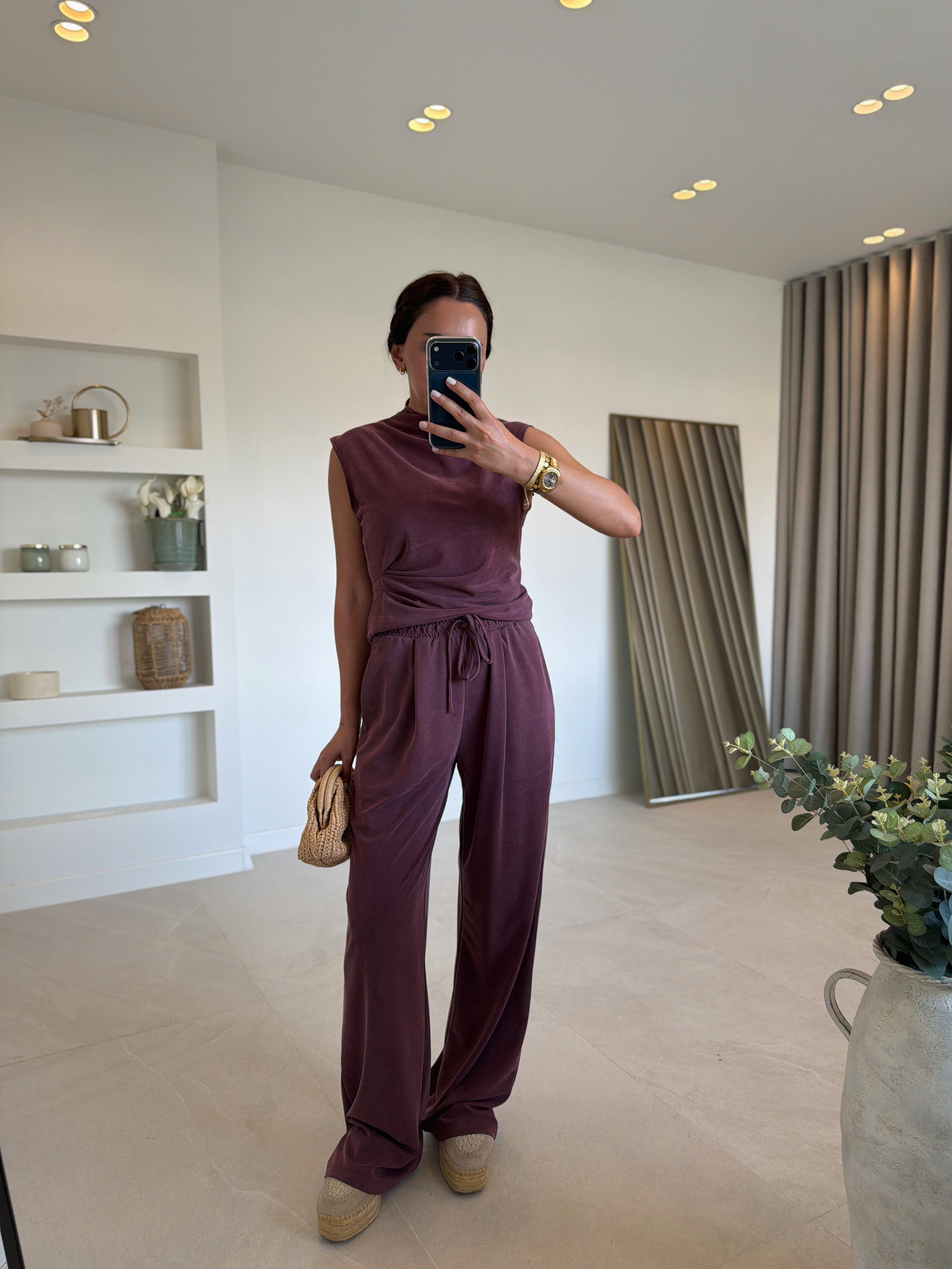 Low 7332 Pike Sıfır Kol Mürdüm Bluz Pantolon Takım