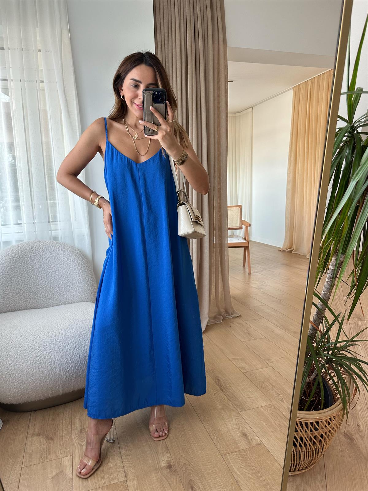 Mandy Saks Askıları Ayarlanabilir Tensel Elbise · 7