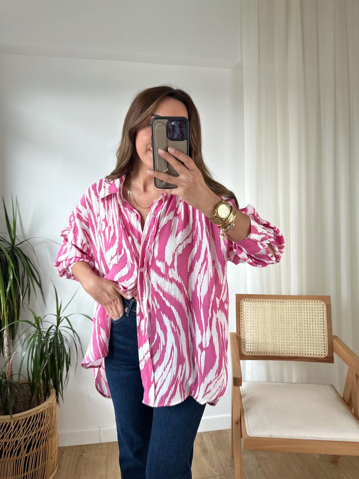 PEMBE DESENLİ TENSEL OVERSIZE GÖMLEK