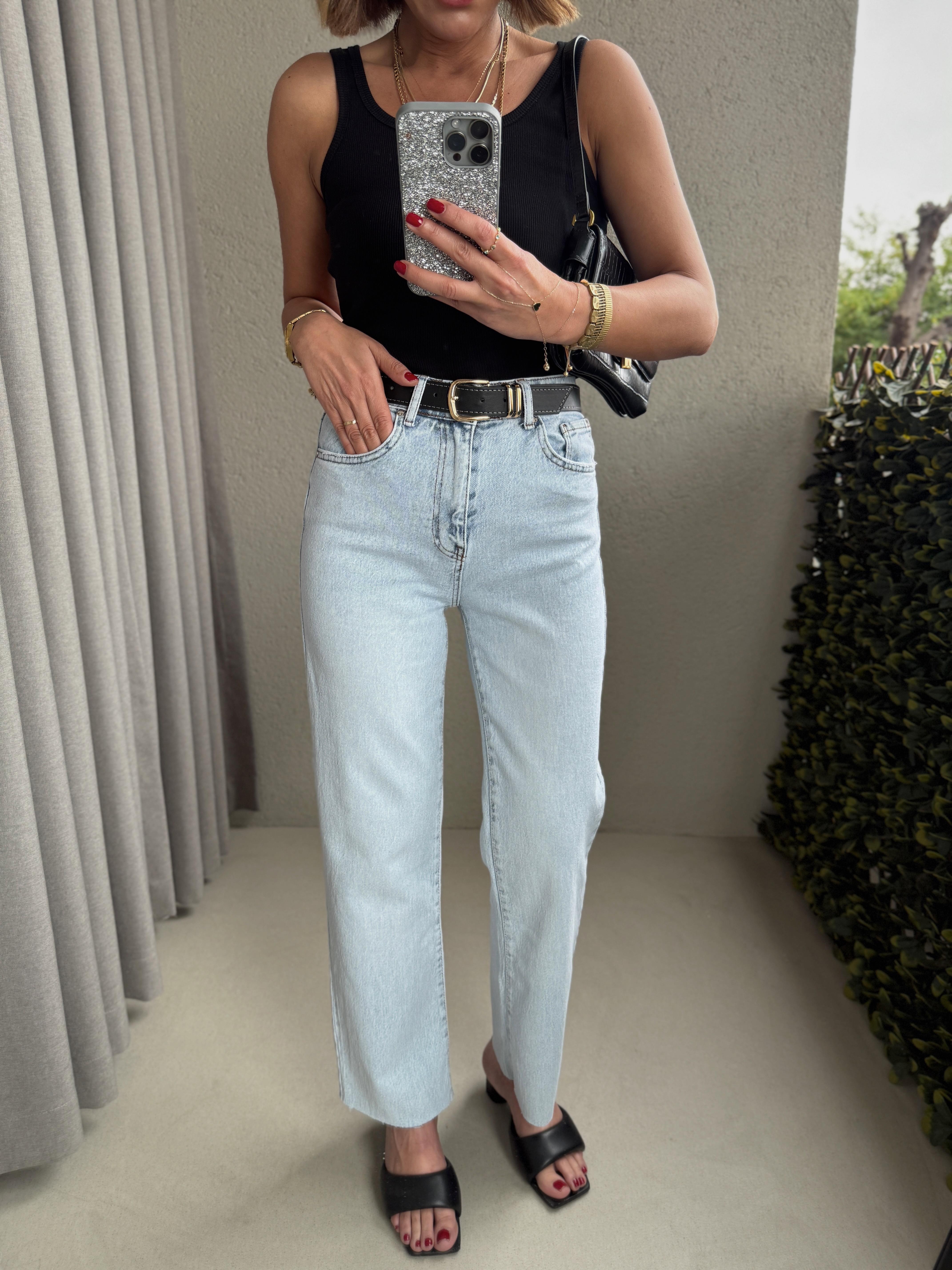 RM102 Kemerli Straight Buz Mavi Jean