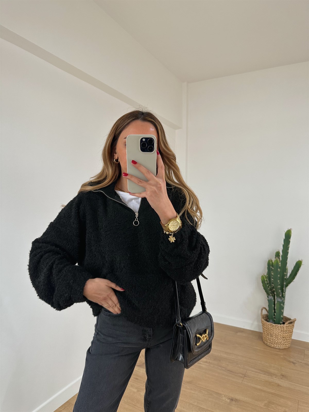 SİYAH PELUŞ SWEAT 