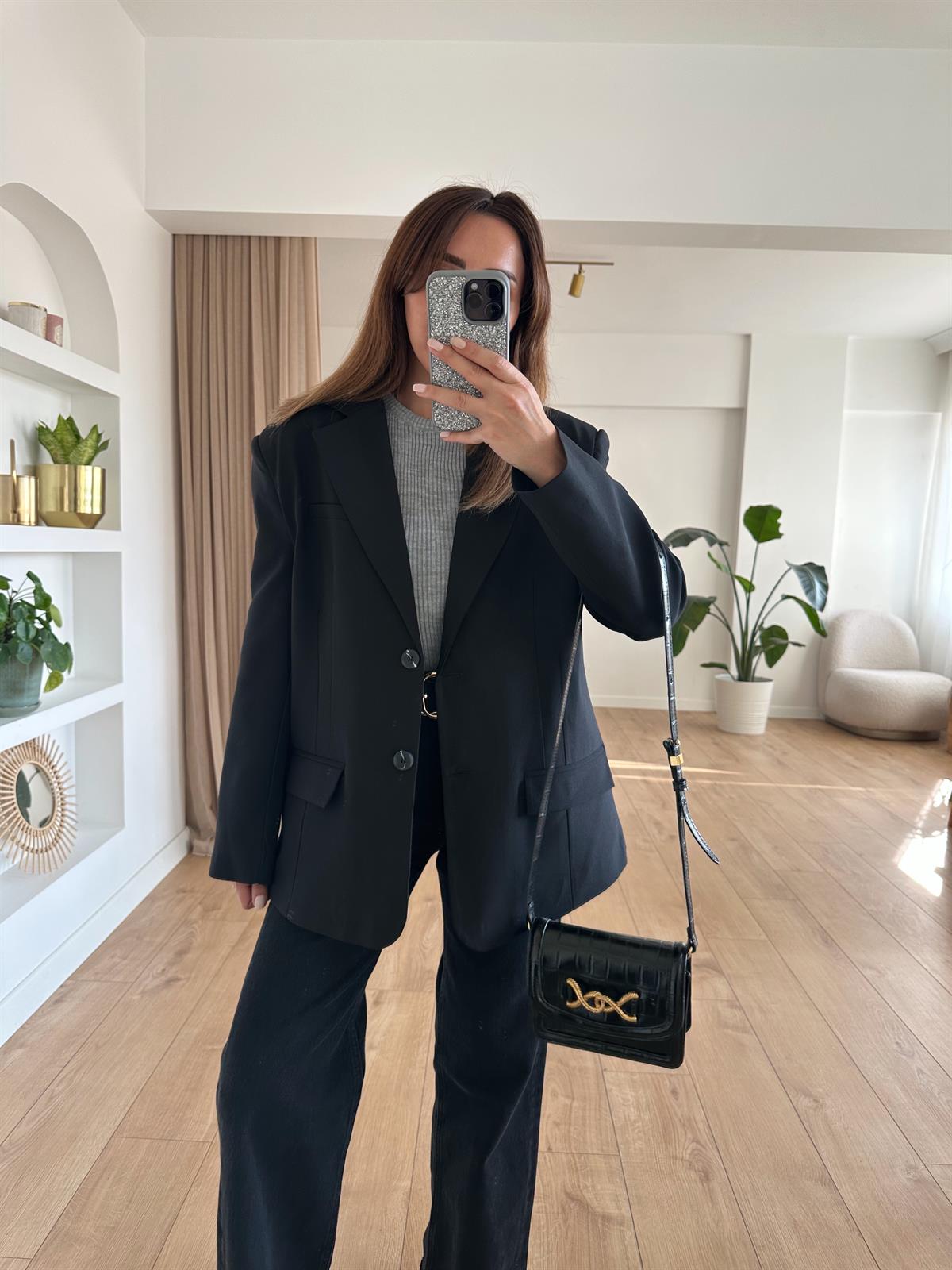 SİYAH VATKALI OVERSIZE CEKET