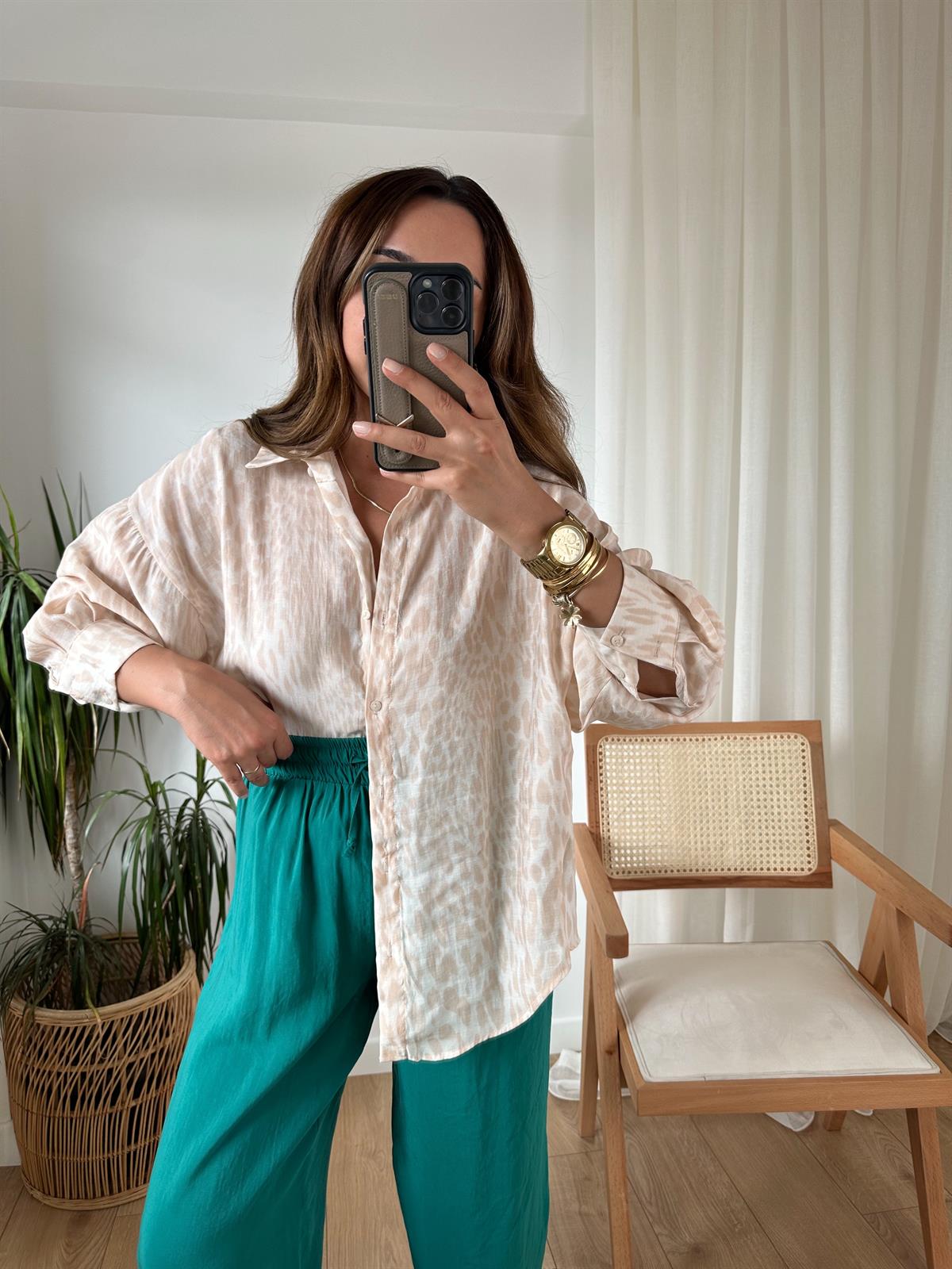 TAŞ LEOPAR TENSEL OVERSIZE GÖMLEK
