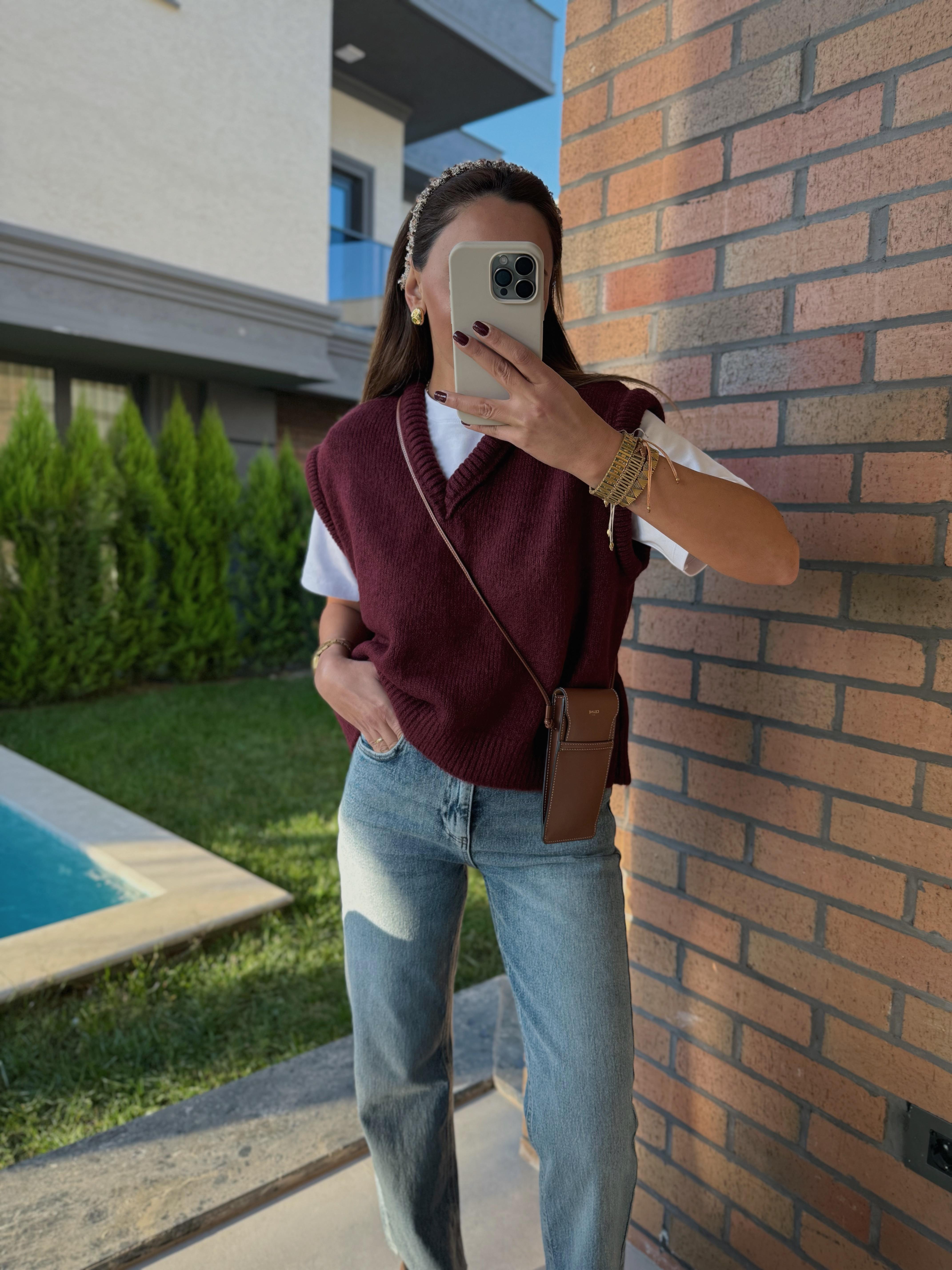 V Yaka Bordo Düz Süveter