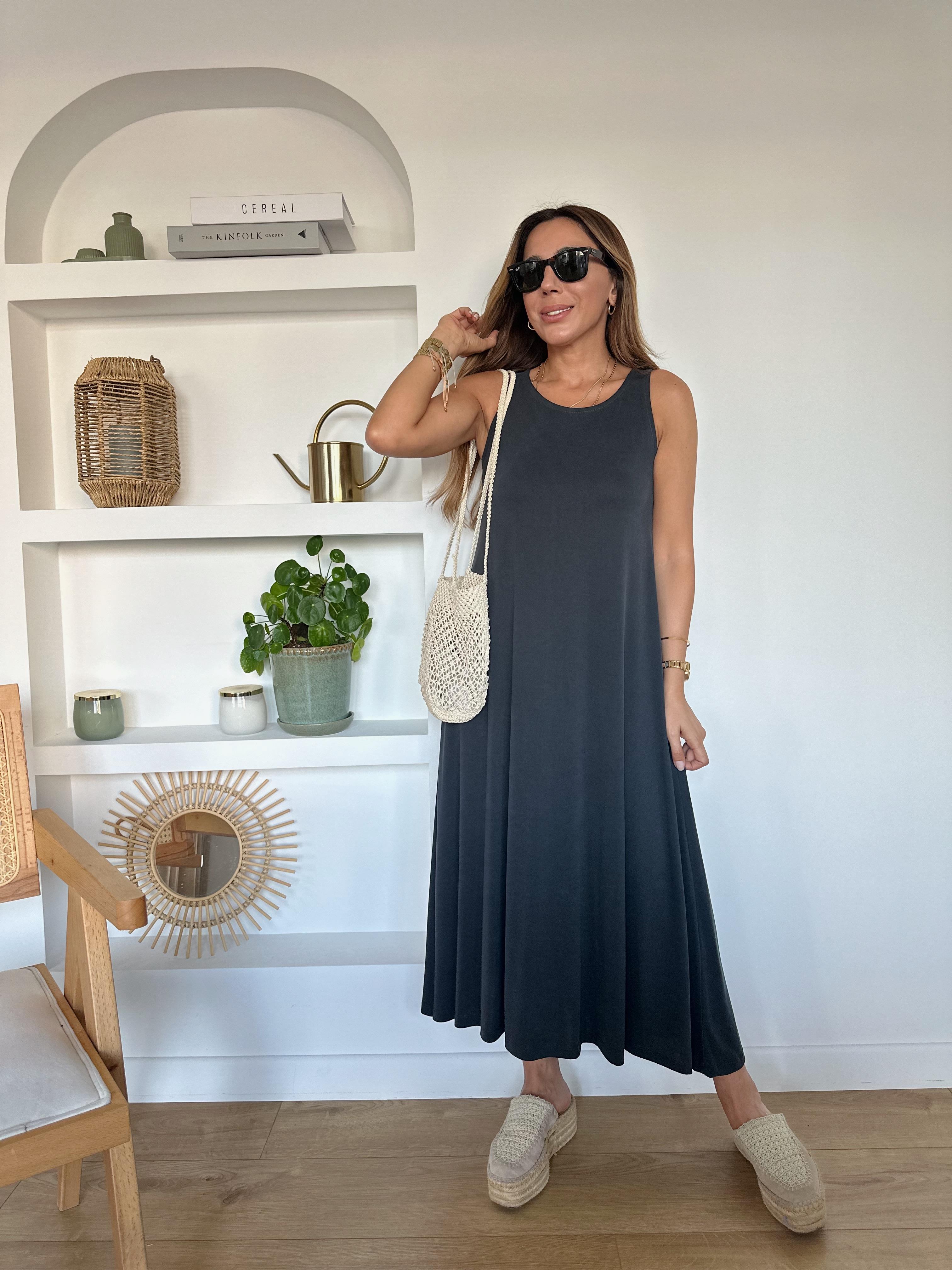 Wave Sıfır Kol Füme Modal Elbise