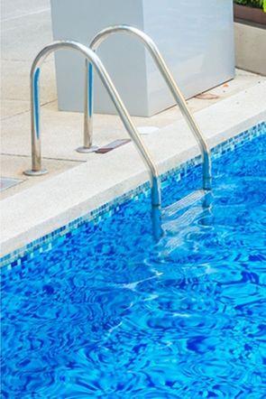 Havuz MerdiveniWATERSHUT