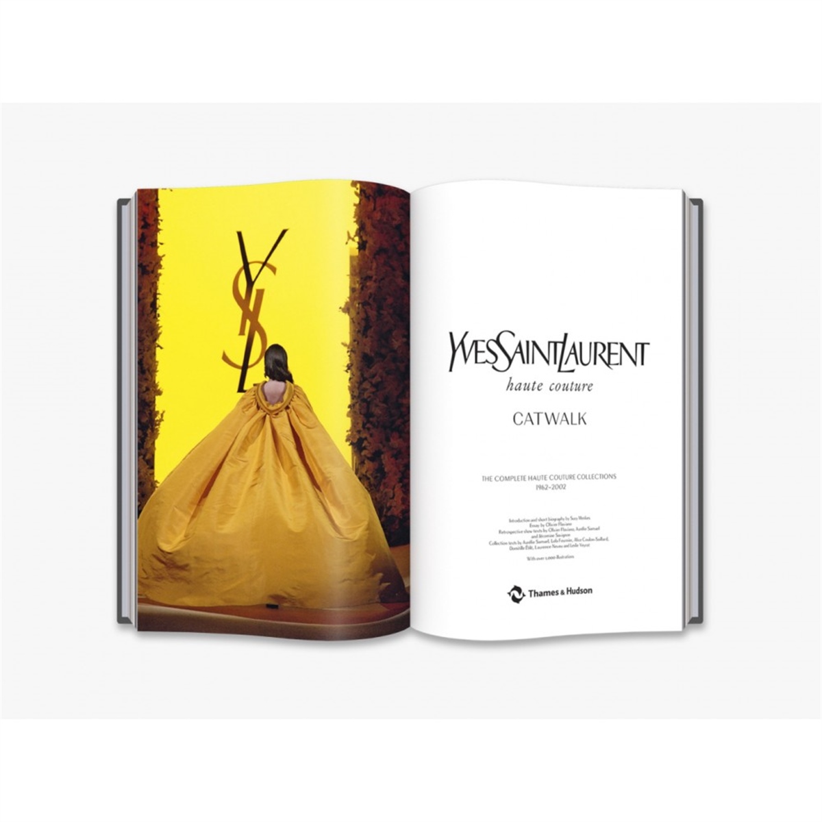 Thames & Hudson - Yves Saint Lauren Catwalk Kitap